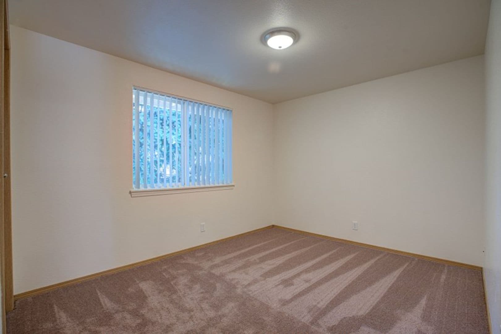 SALEM Apartment: 2800 FISHER ROAD, NE