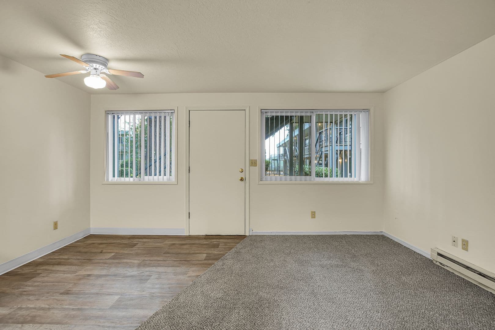 PORTLAND Apartment: 1538 SE 122ND AVE