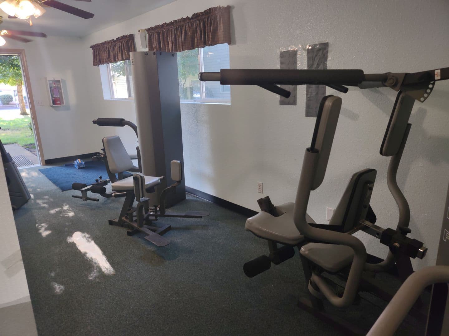 SALEM Apartment: 3211-3342 AUTUMN CHASE NE
