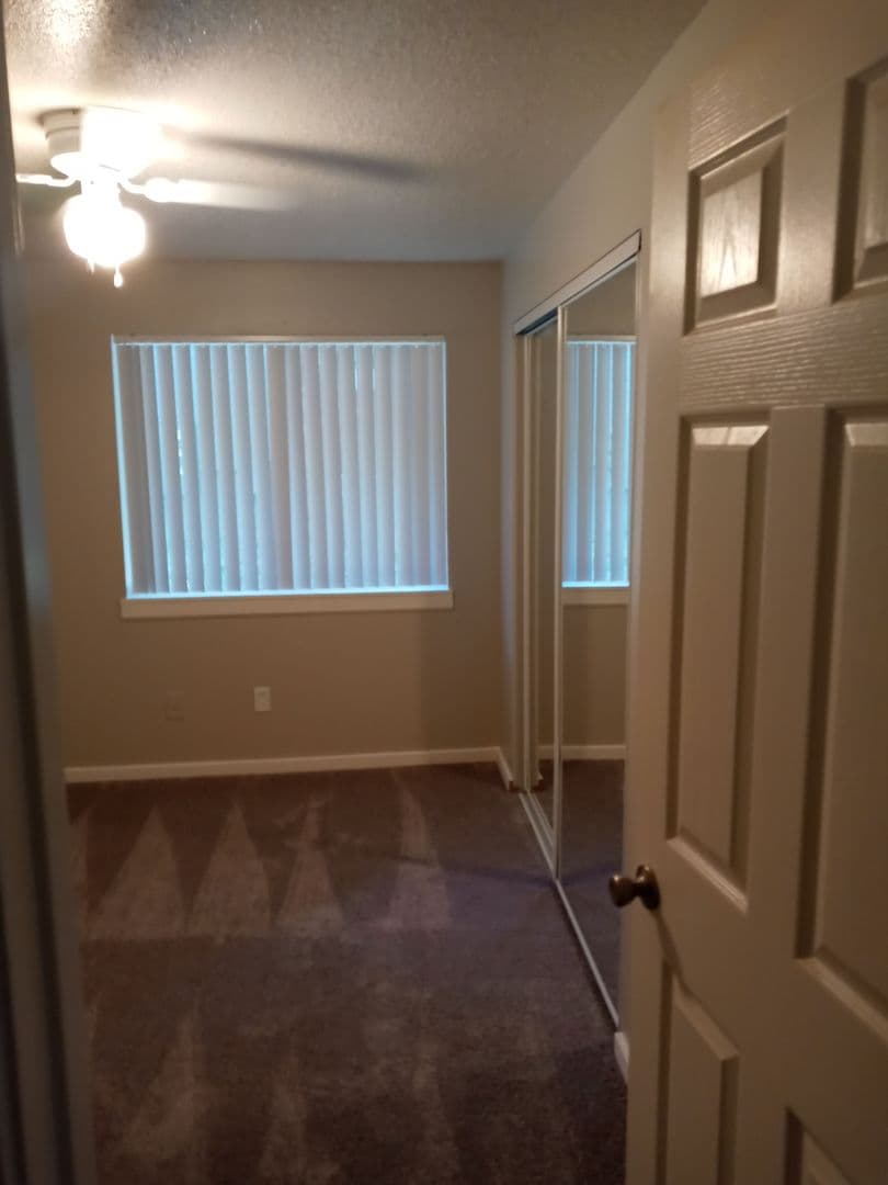 MILWAUKIE Apartment: 11556 SE FULLER ROAD
