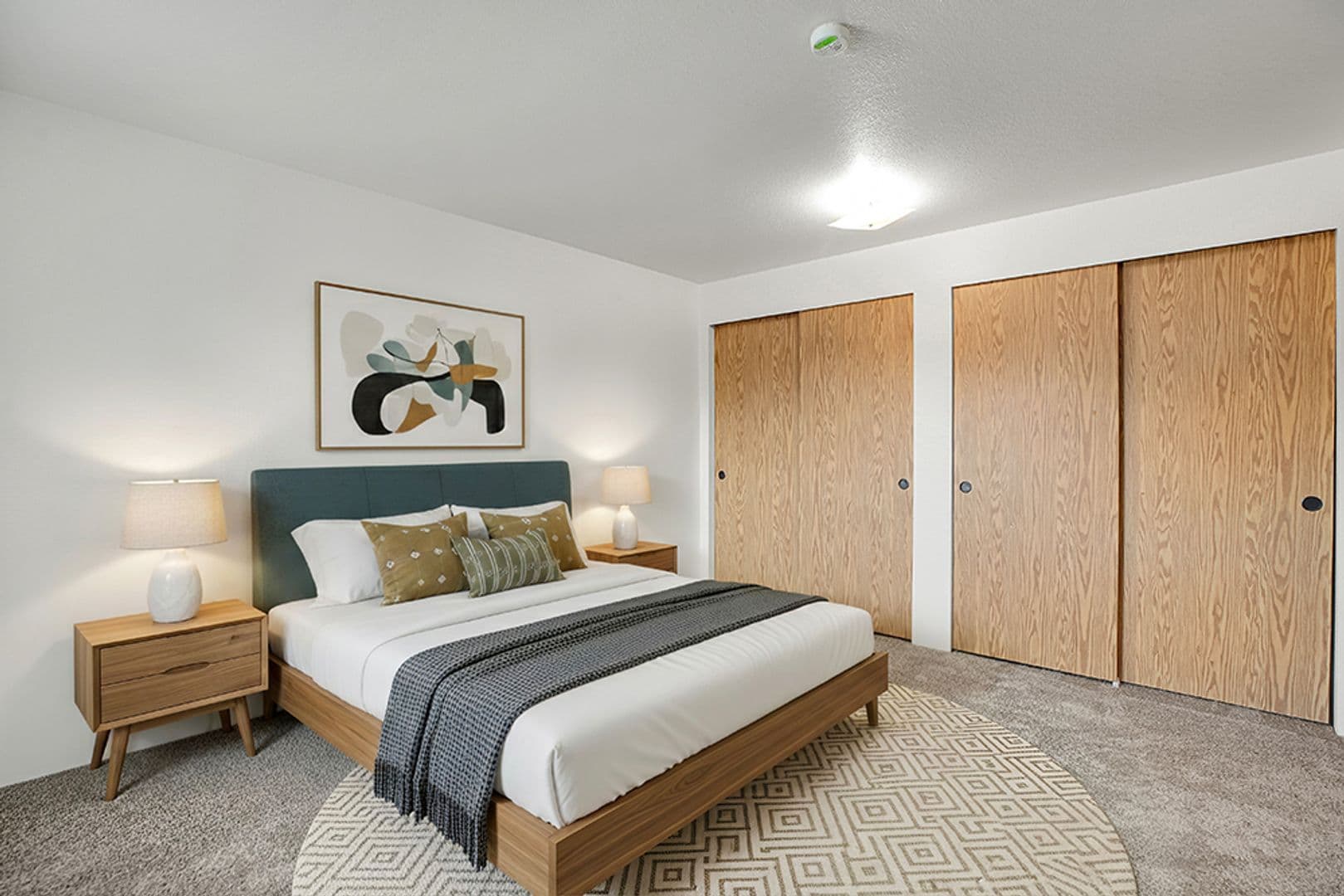 SALEM Apartment: 5535 WOODSIDE DRIVE SE