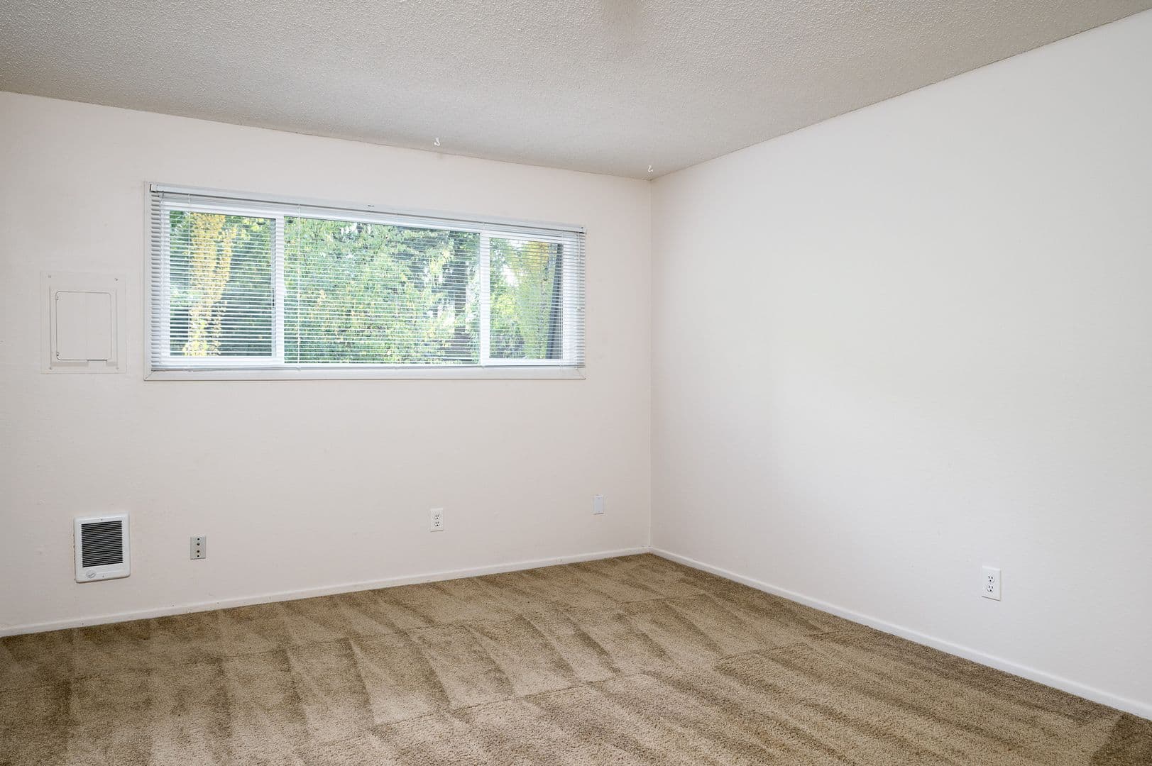 BEAVERTON Apartment: 6275 SW 188TH COURT