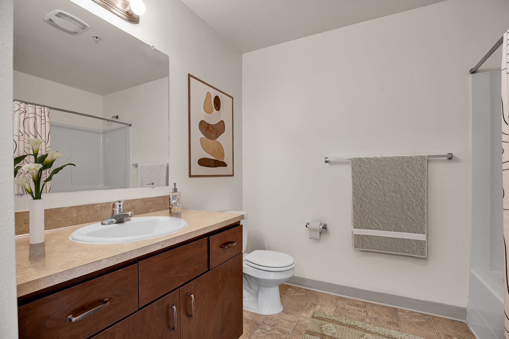 BEND Apartment: 900 NE WARNER PLACE