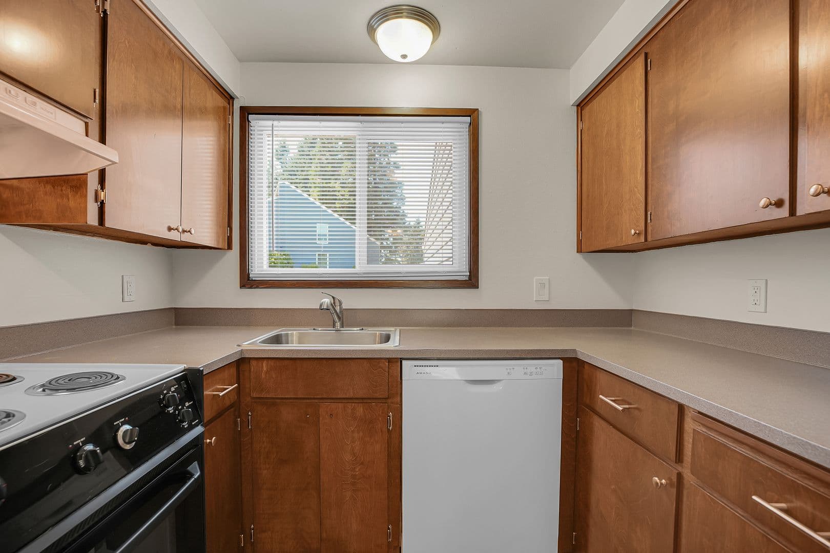 KEIZER Apartment: 790 LOCKHAVEN DRIVE, NE
