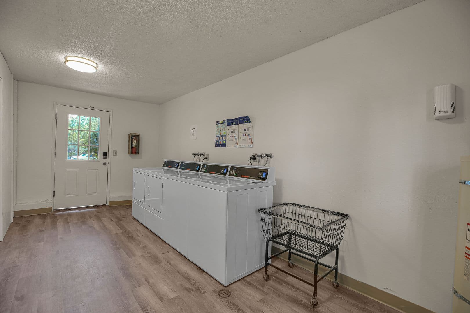 WEST LINN Apartment: 1700 BLANKENSHIP RD