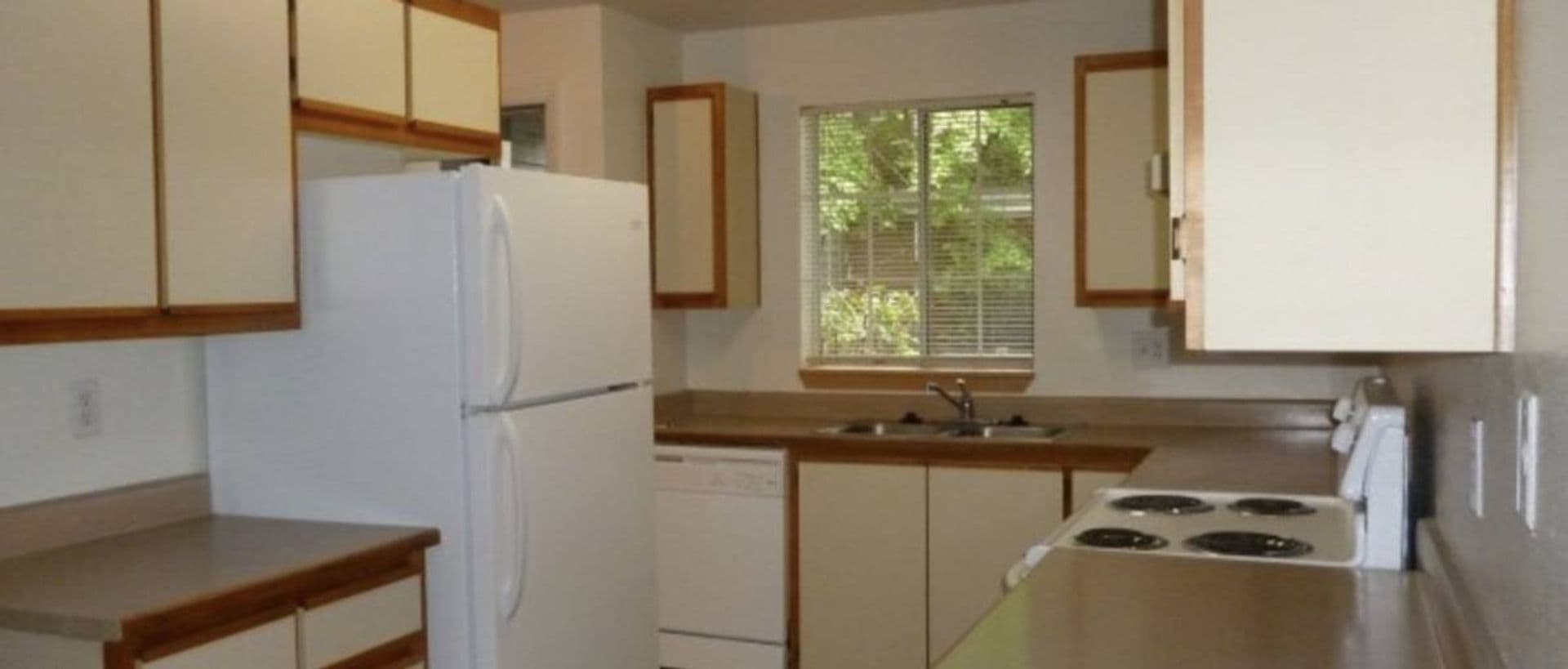 MILWAUKIE Apartment: 11556 SE FULLER ROAD