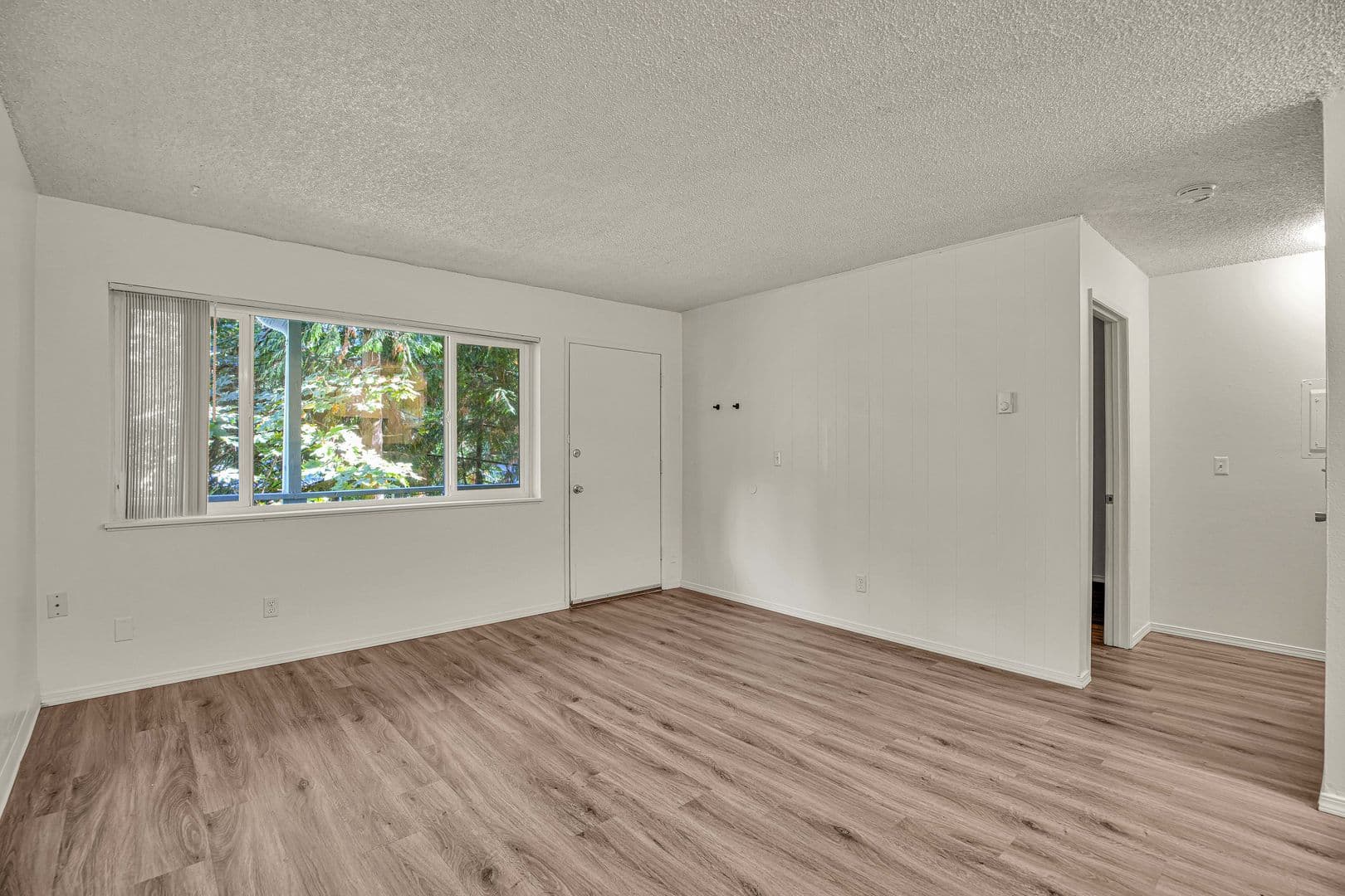 PORTLAND Apartment: 7740 SW 45TH