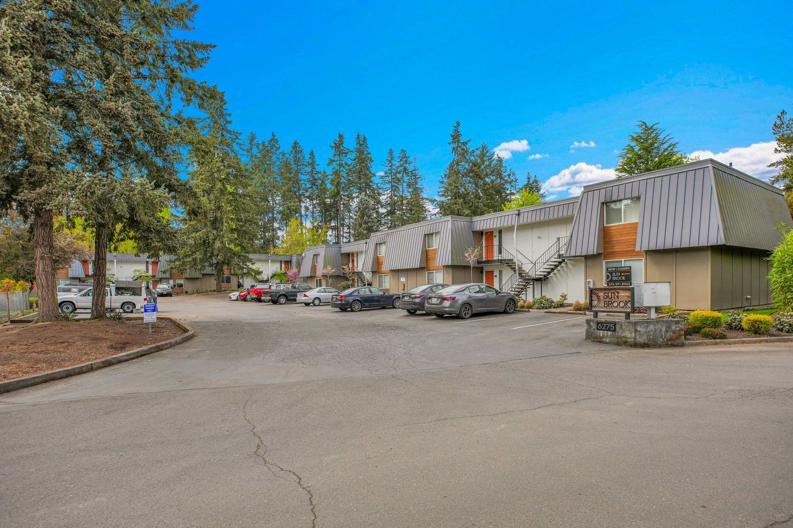BEAVERTON Apartment: 6275 SW 188TH COURT