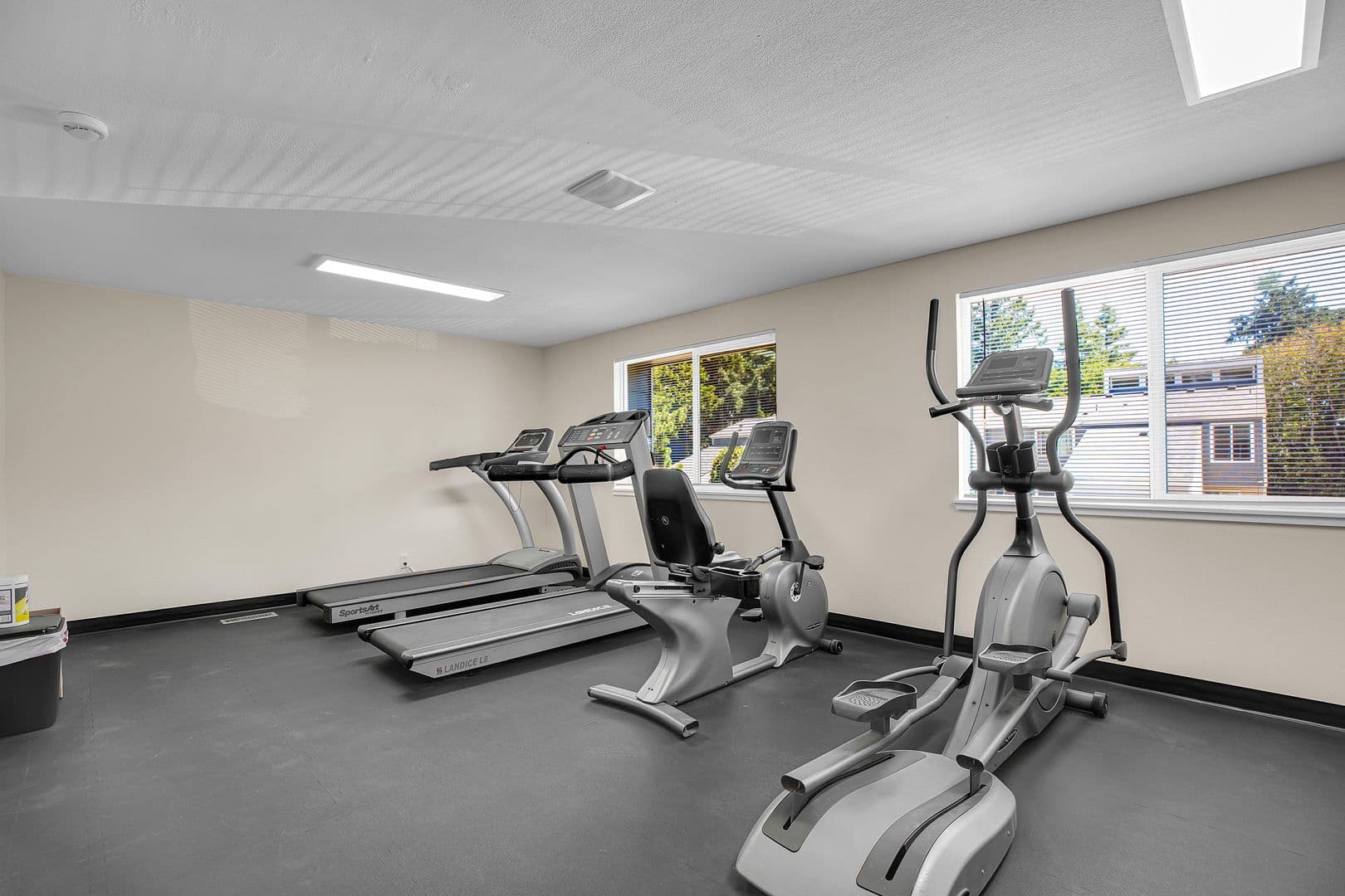 KEIZER Apartment: 790 LOCKHAVEN DRIVE, NE
