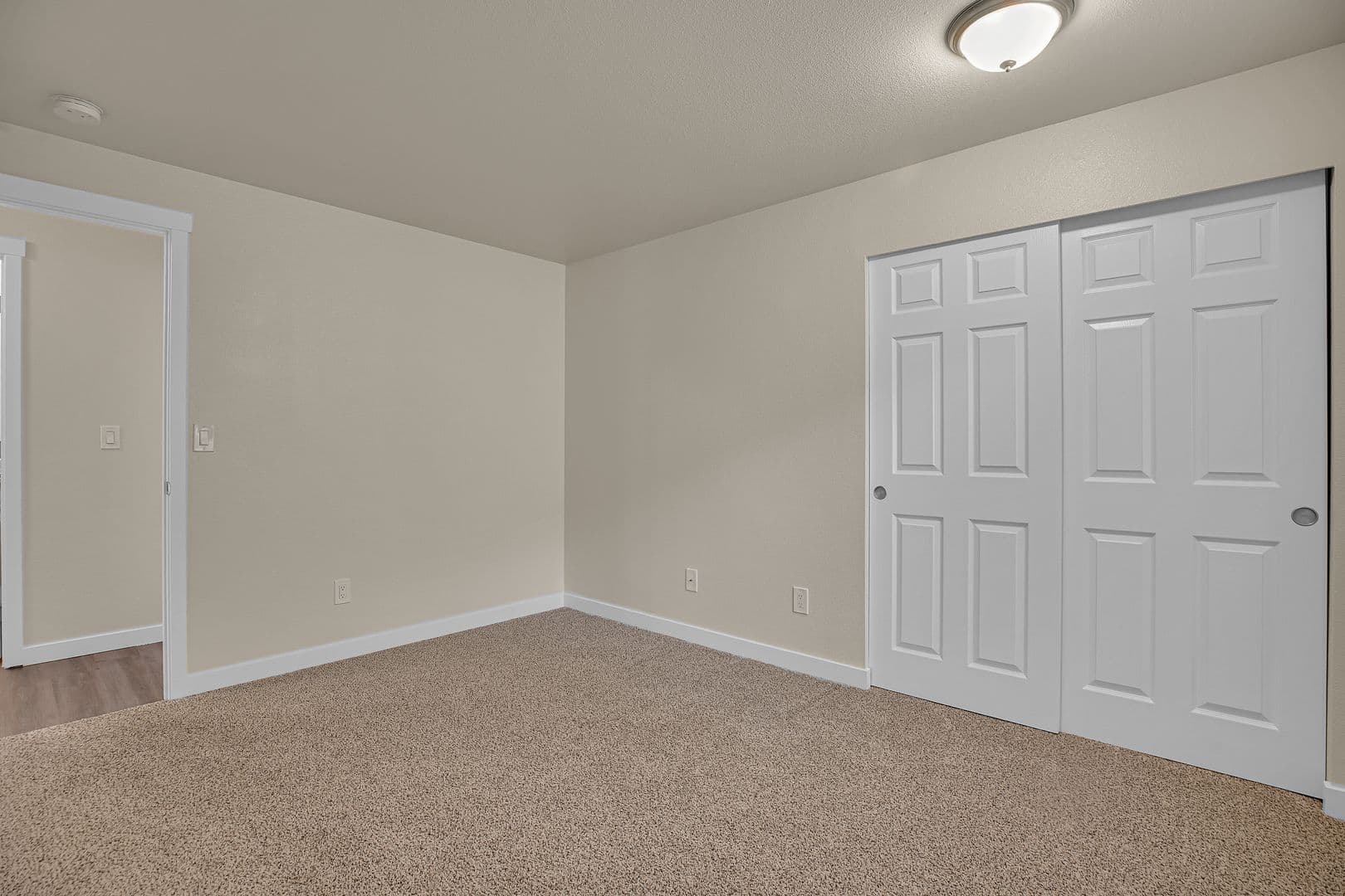 SALEM Townhome: 1194 BARNES ROAD, SE