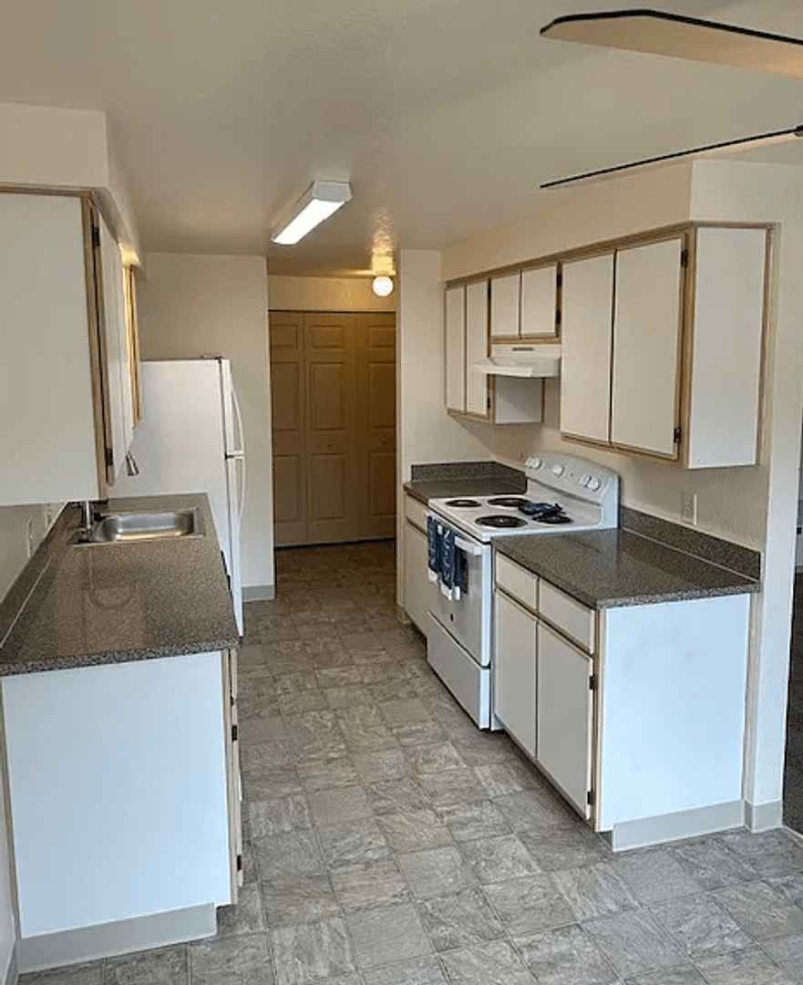 ALBANY Apartment: 1175 Pine Meadow Drive SE