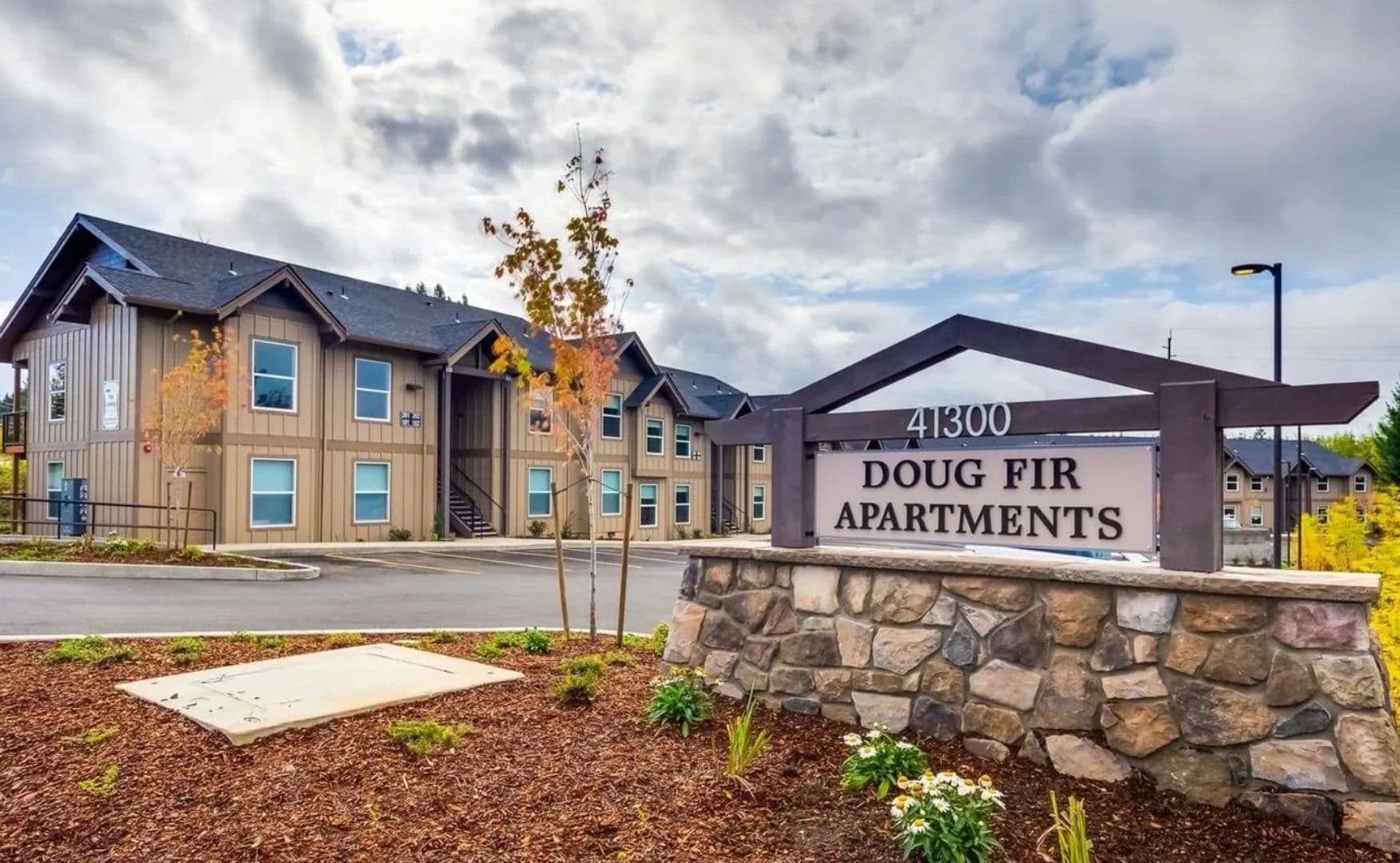 SANDY Apartment: 41300 SE VISTA LOOP DR