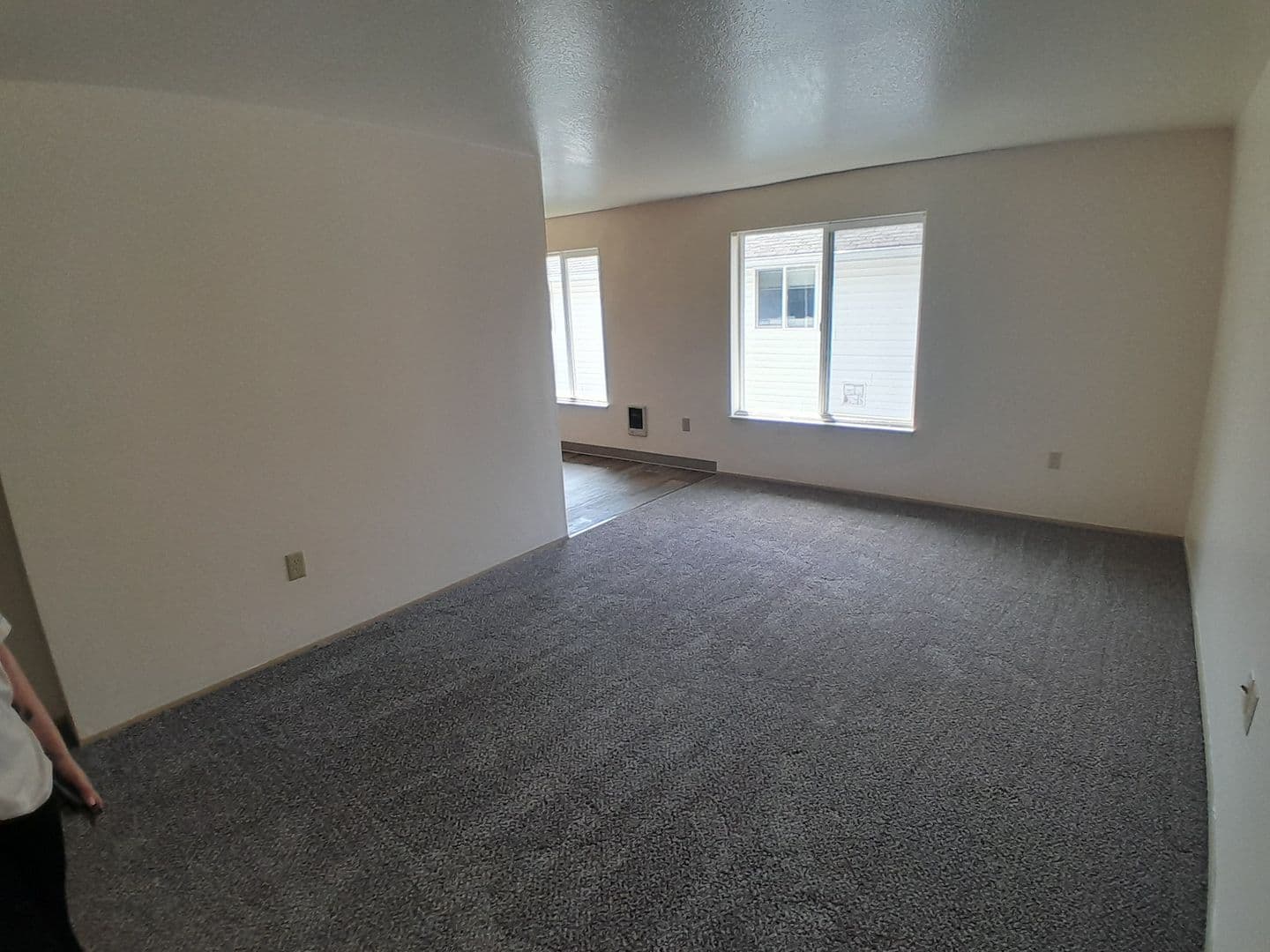 ALBANY Apartment: 1805 16th AVE. SE, #1