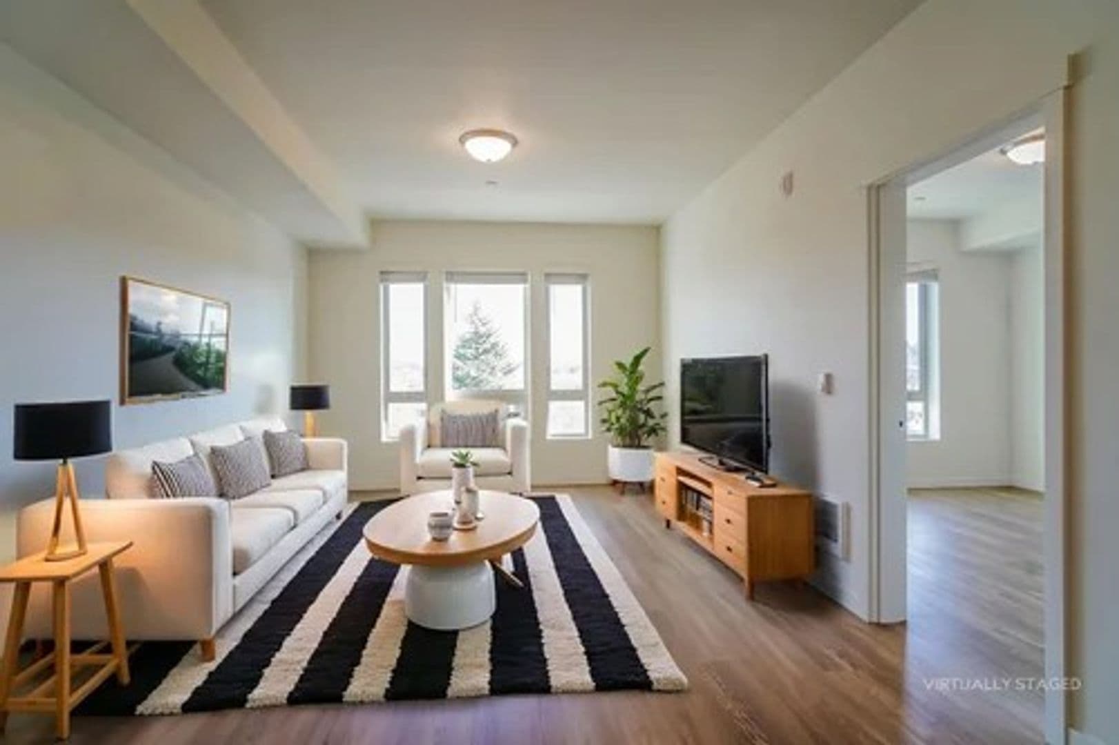 FAIRVIEW Apartment: 22025 NE HALSEY ST.