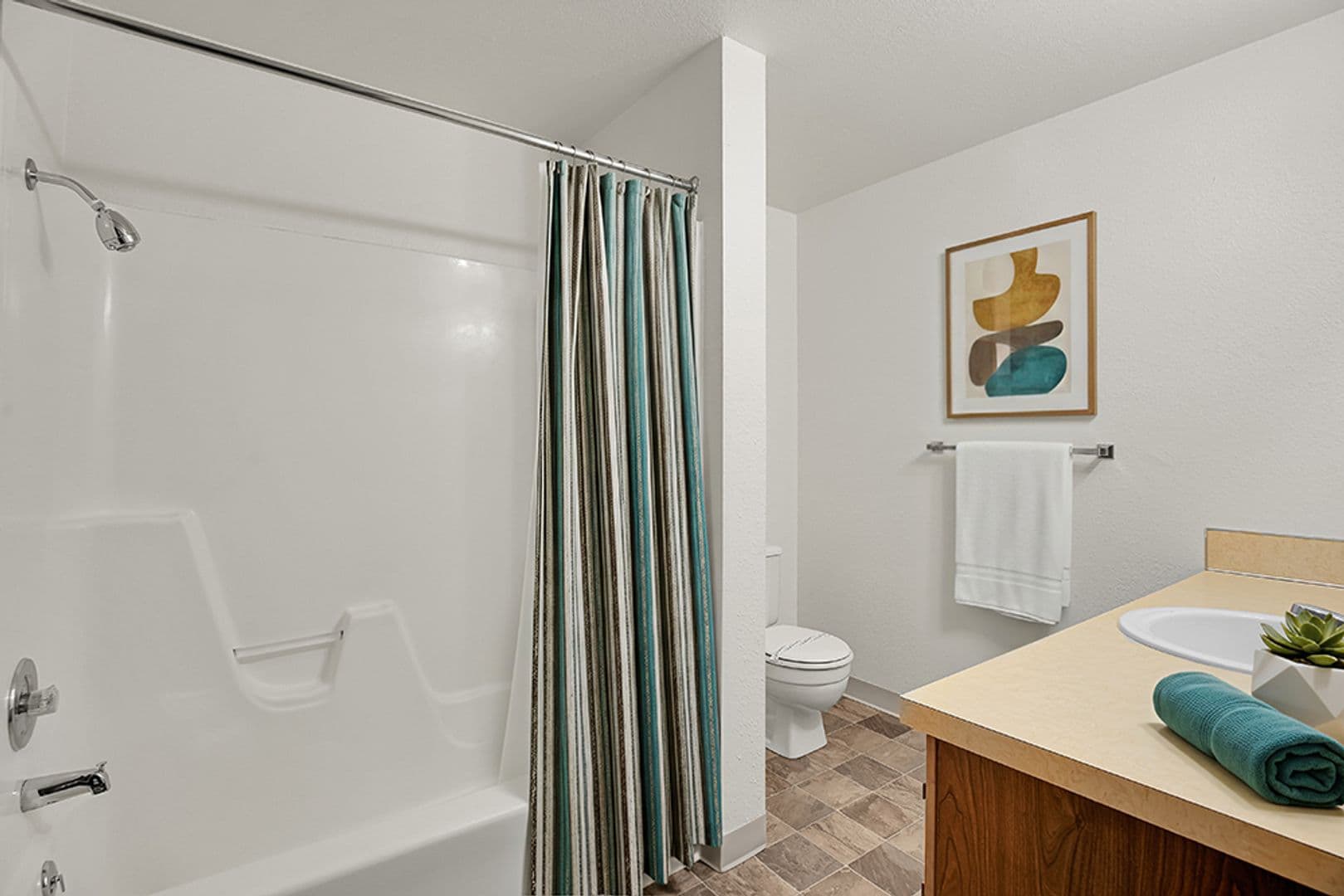SALEM Apartment: 5535 WOODSIDE DRIVE SE