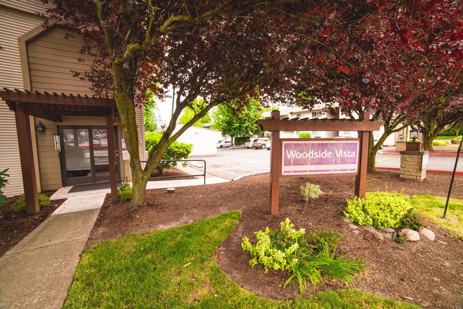 PORTLAND Apartment: 6301 SW PALATINE ST