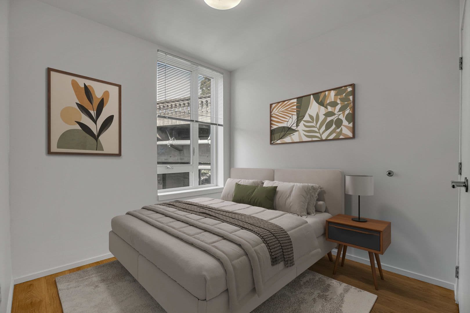 PORTLAND Apartment: 3155 S. MOODY AVE