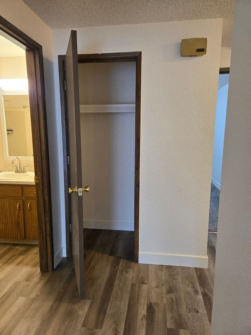 KEIZER Apartment: 597 ROSE PARK LANE, NE