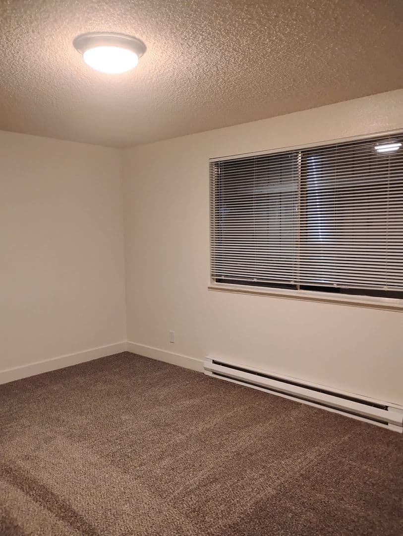 KEIZER Apartment: 597 ROSE PARK LANE, NE