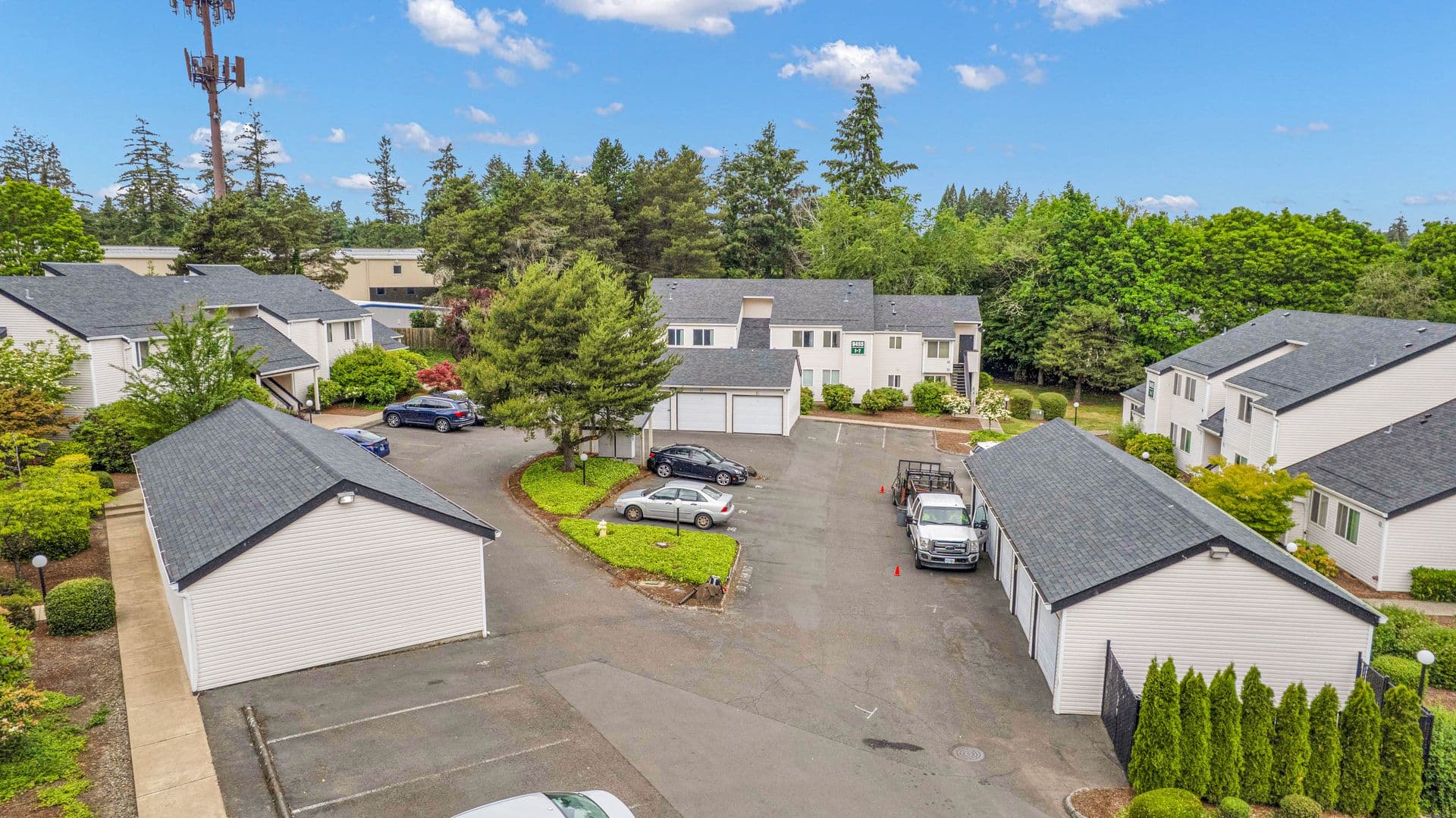 BEAVERTON Apartment: 9405-9555 SW DOWNING DR