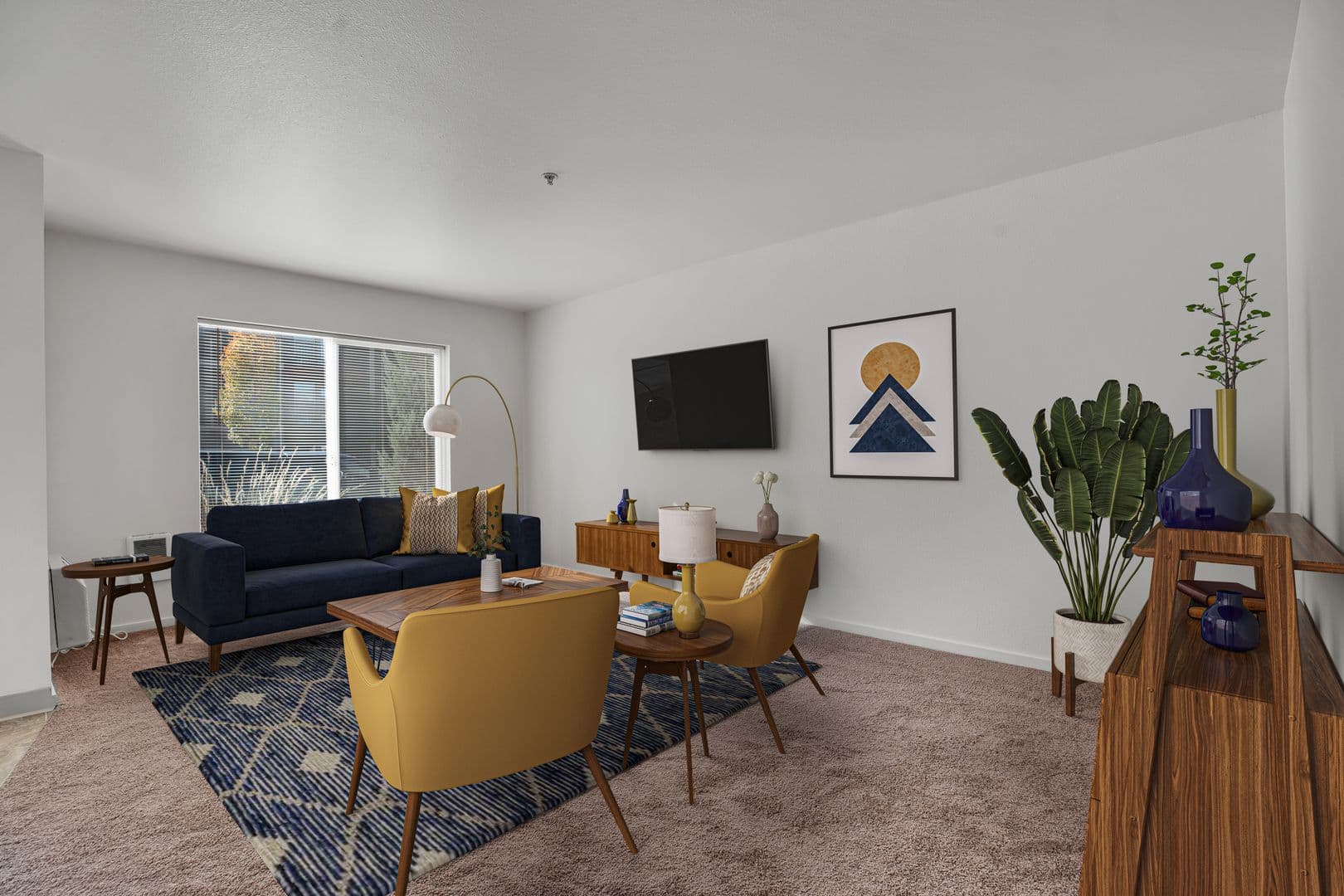BEND Apartment: 900 NE WARNER PLACE