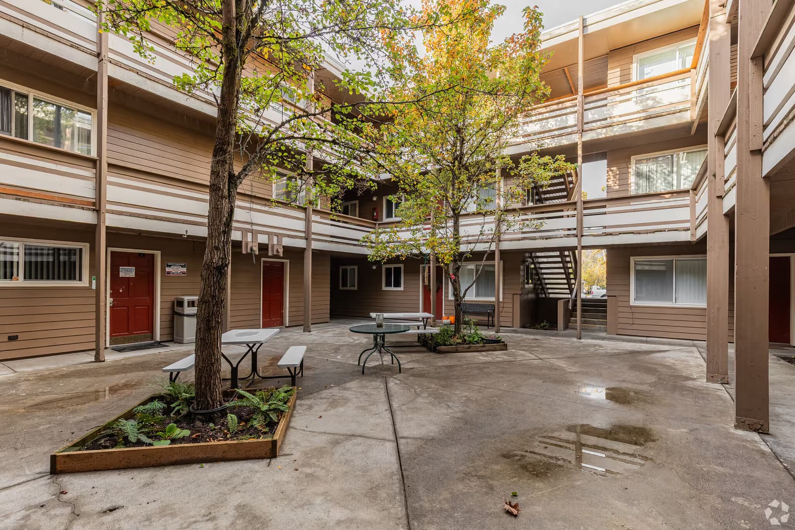 SALEM Apartment: 357 OWENS STREET S