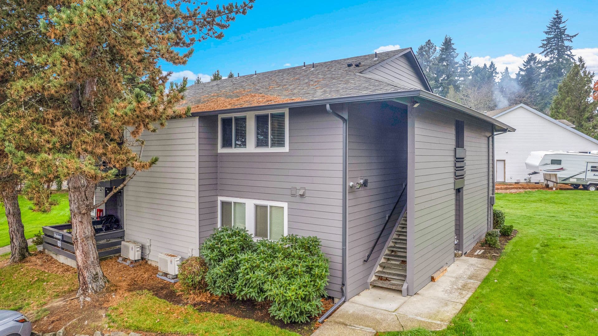 TIGARD Apartment: 10587 TIGARD ST