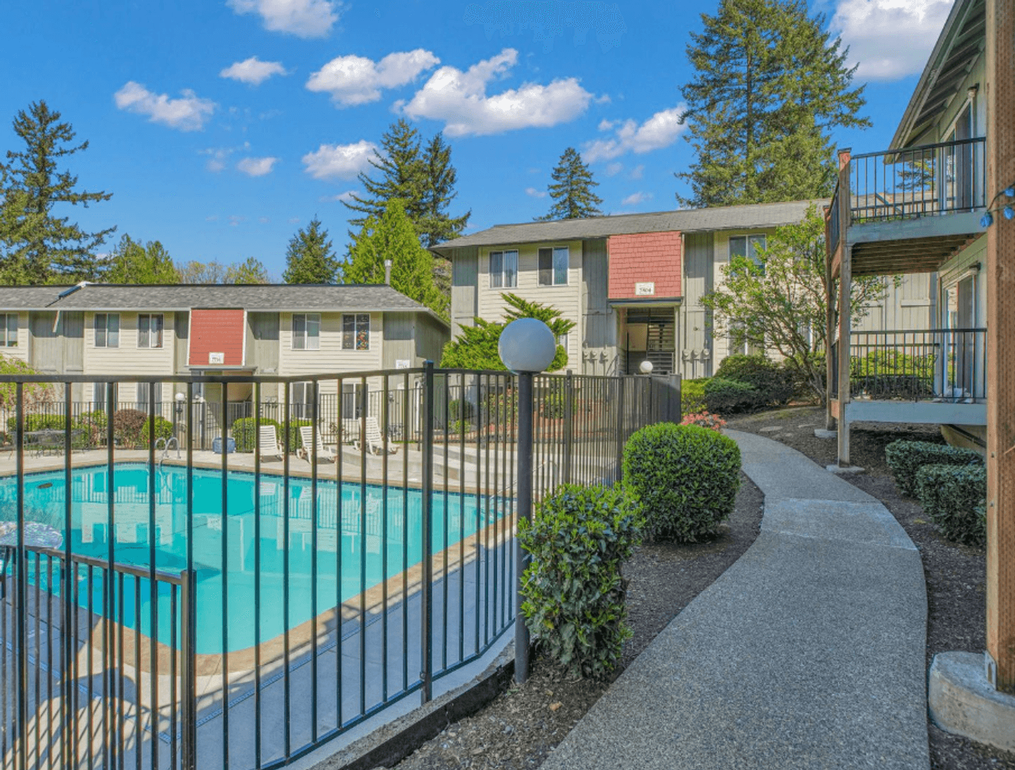 PORTLAND Apartment: 7740 SW 45TH
