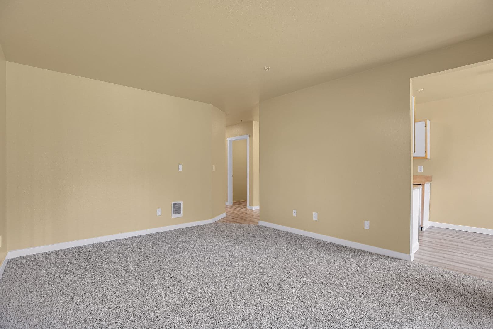 SALEM Apartment: 1194 BARNES ROAD, SE