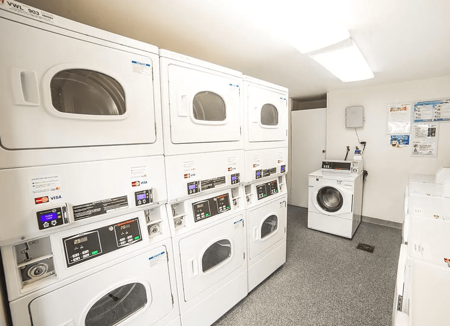 PORTLAND Apartment: 7740 SW 45TH