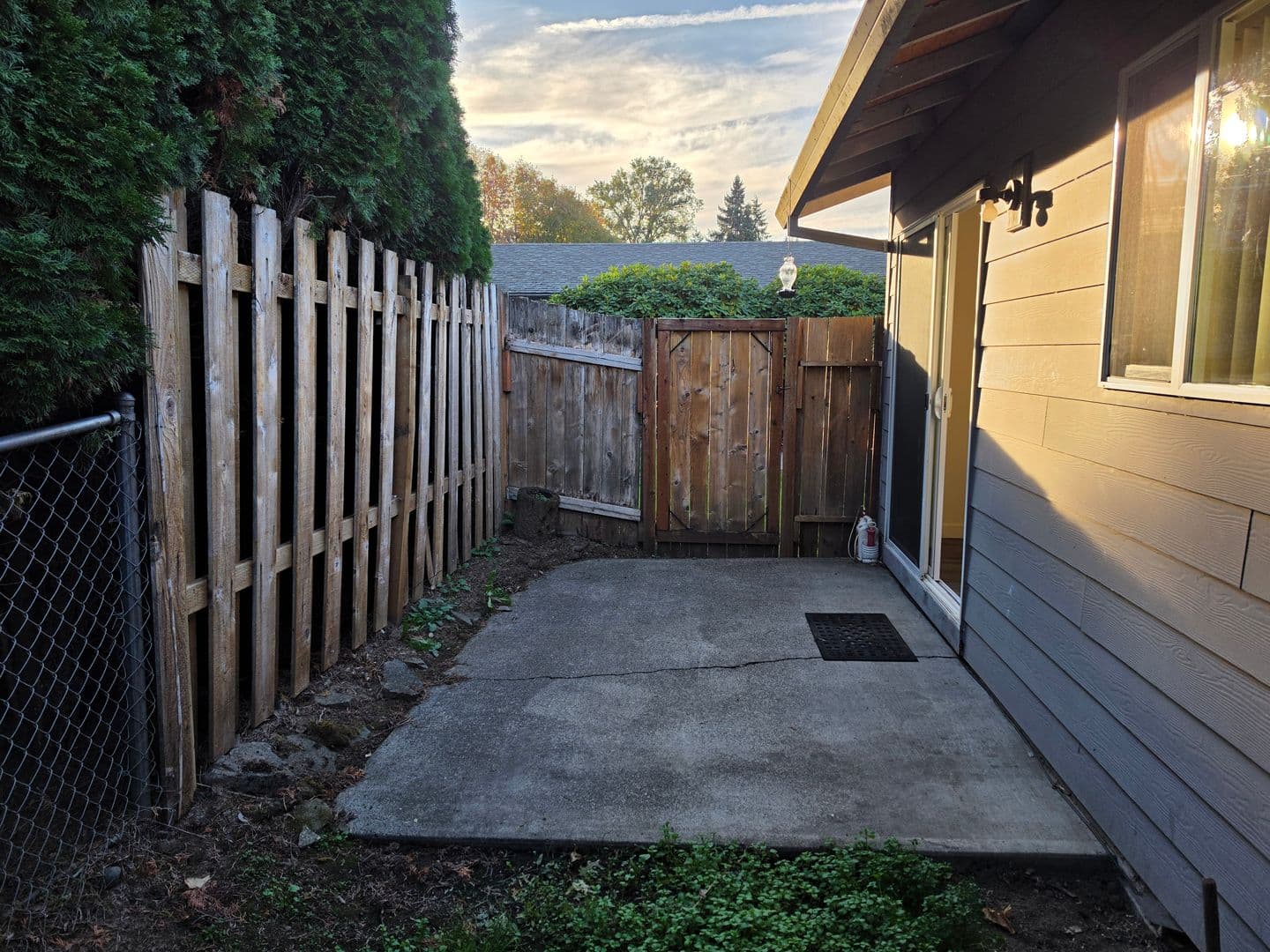 SHERWOOD Apartment: 21985 SW SHERWOOD BLVD