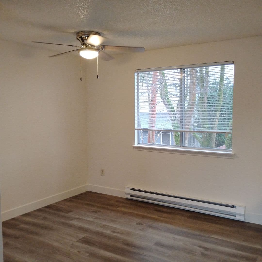 KEIZER Apartment: 597 ROSE PARK LANE, NE
