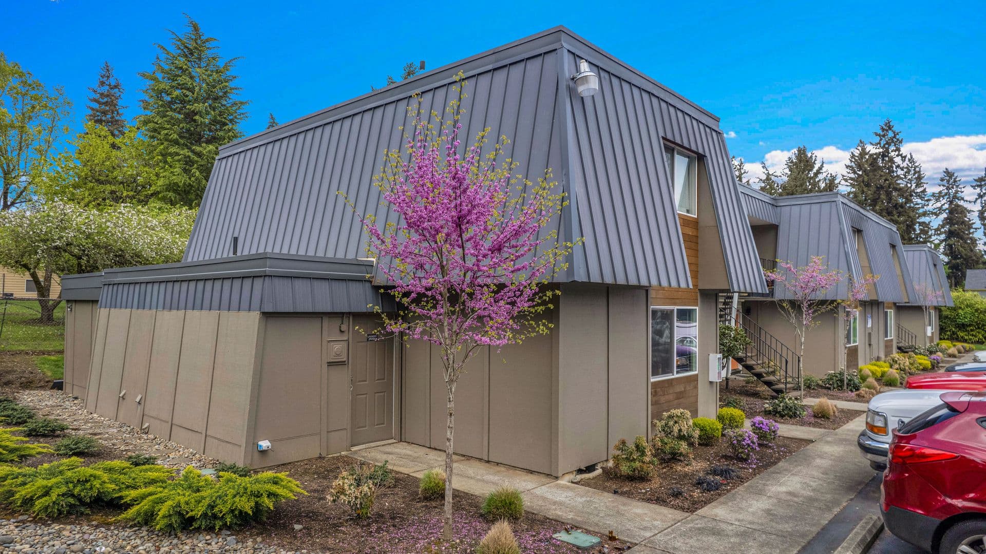BEAVERTON Apartment: 6275 SW 188TH COURT