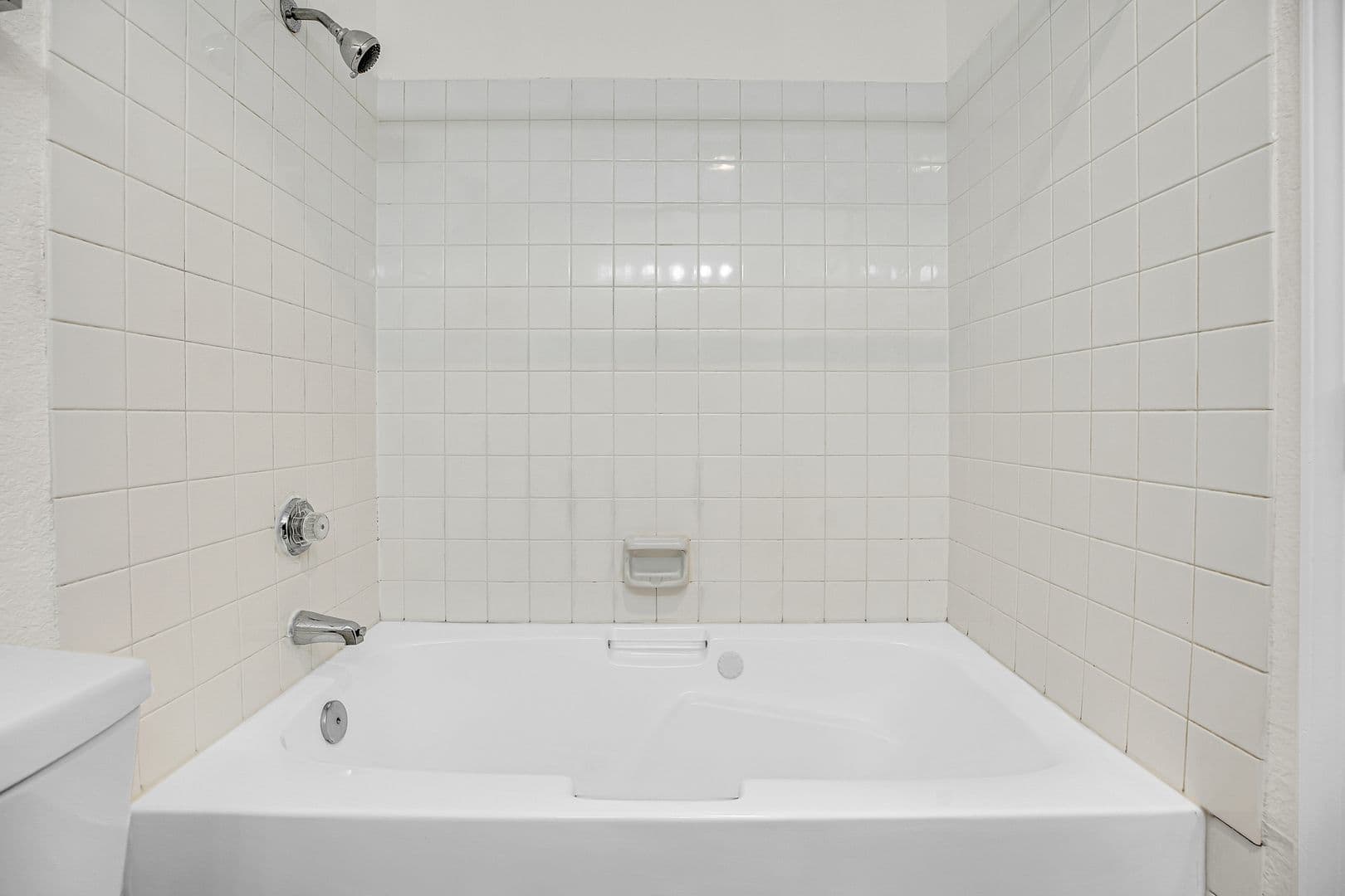 TIGARD Apartment: 10587 TIGARD ST