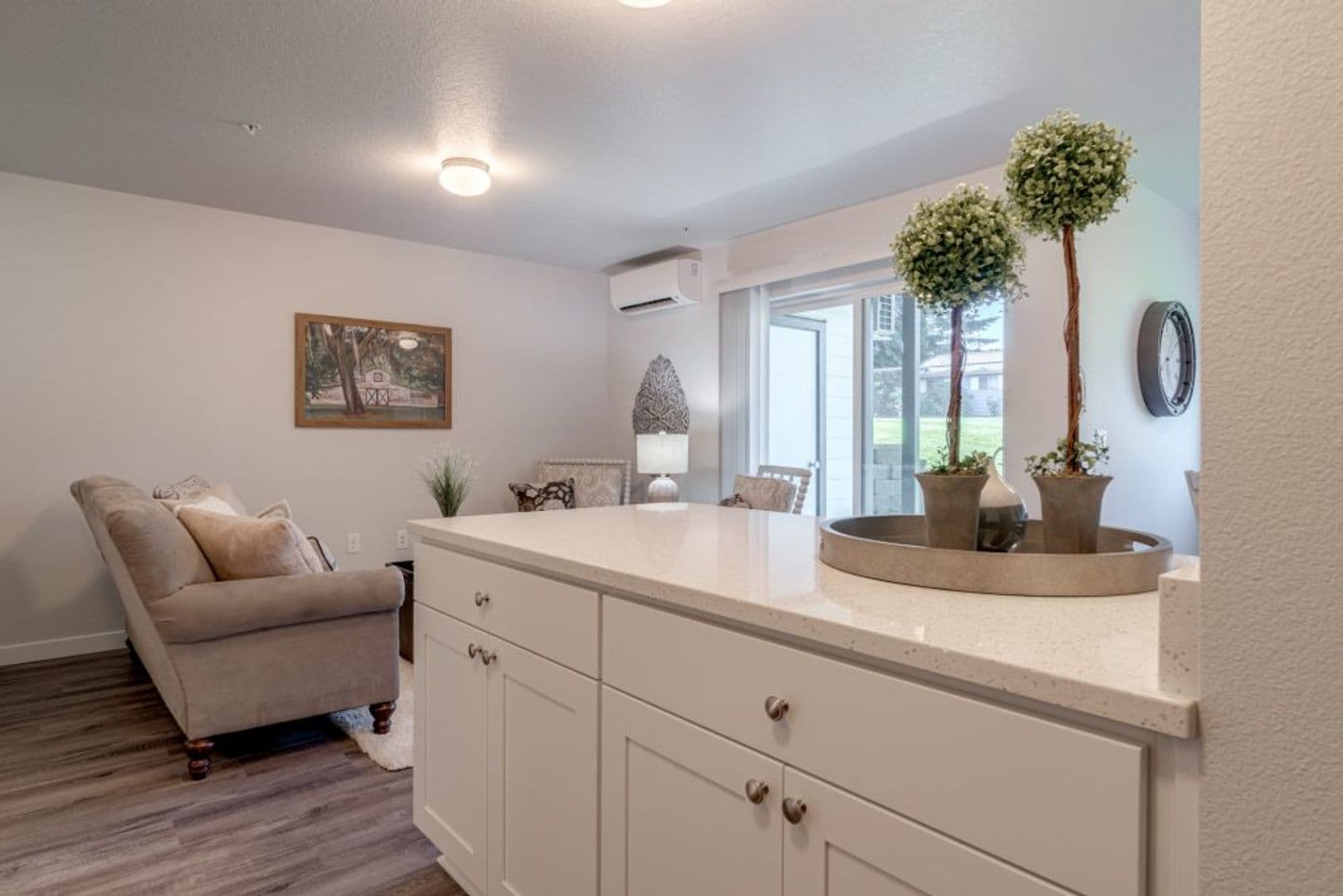 SALEM Apartment: RIVER BEND RD NW