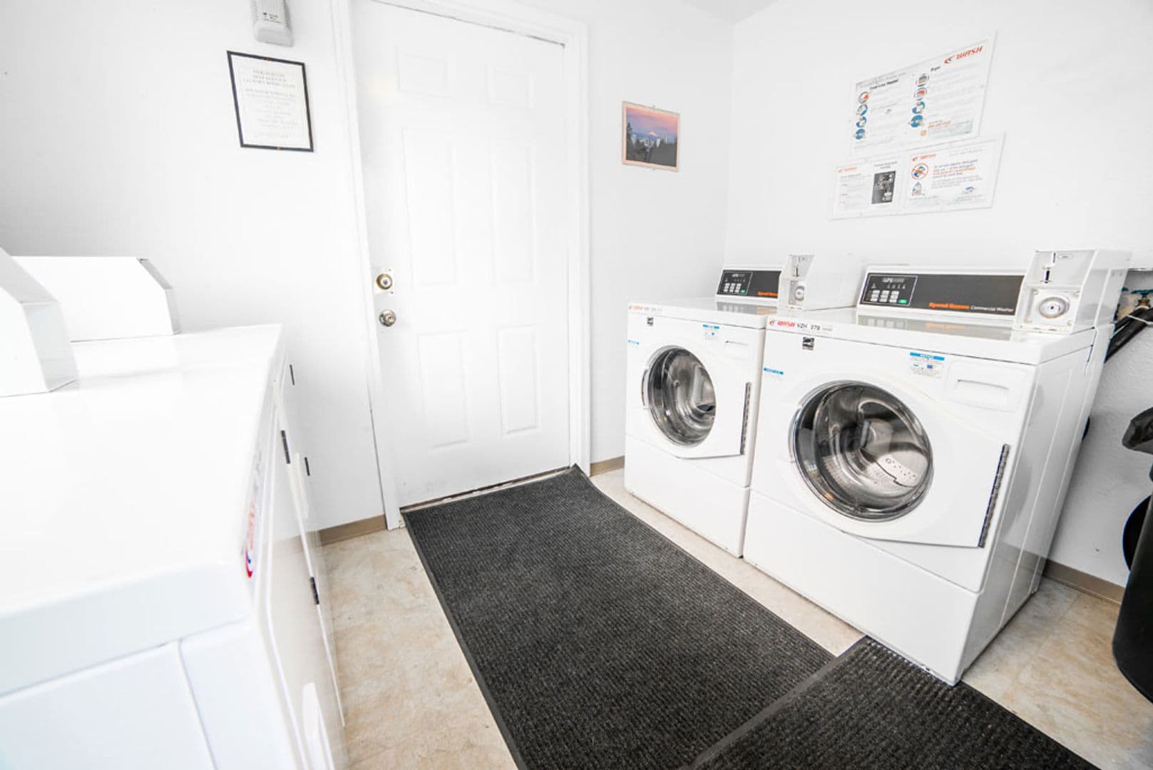 SALEM Apartment: 3211-3342 AUTUMN CHASE NE