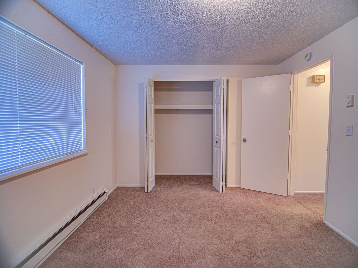 ALBANY Apartment: 625 34TH AVENUE, SE