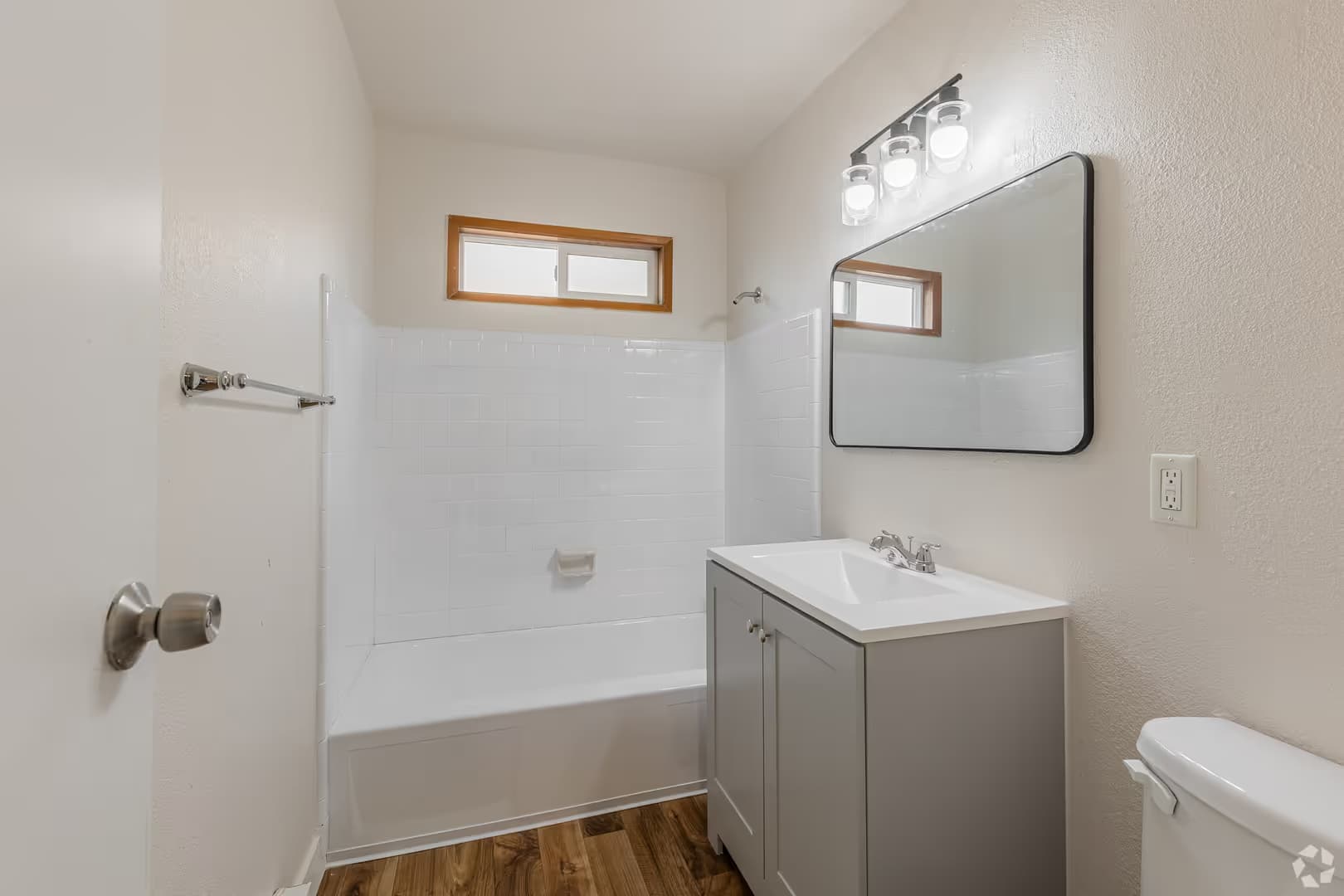 SALEM Apartment: 357 OWENS STREET S