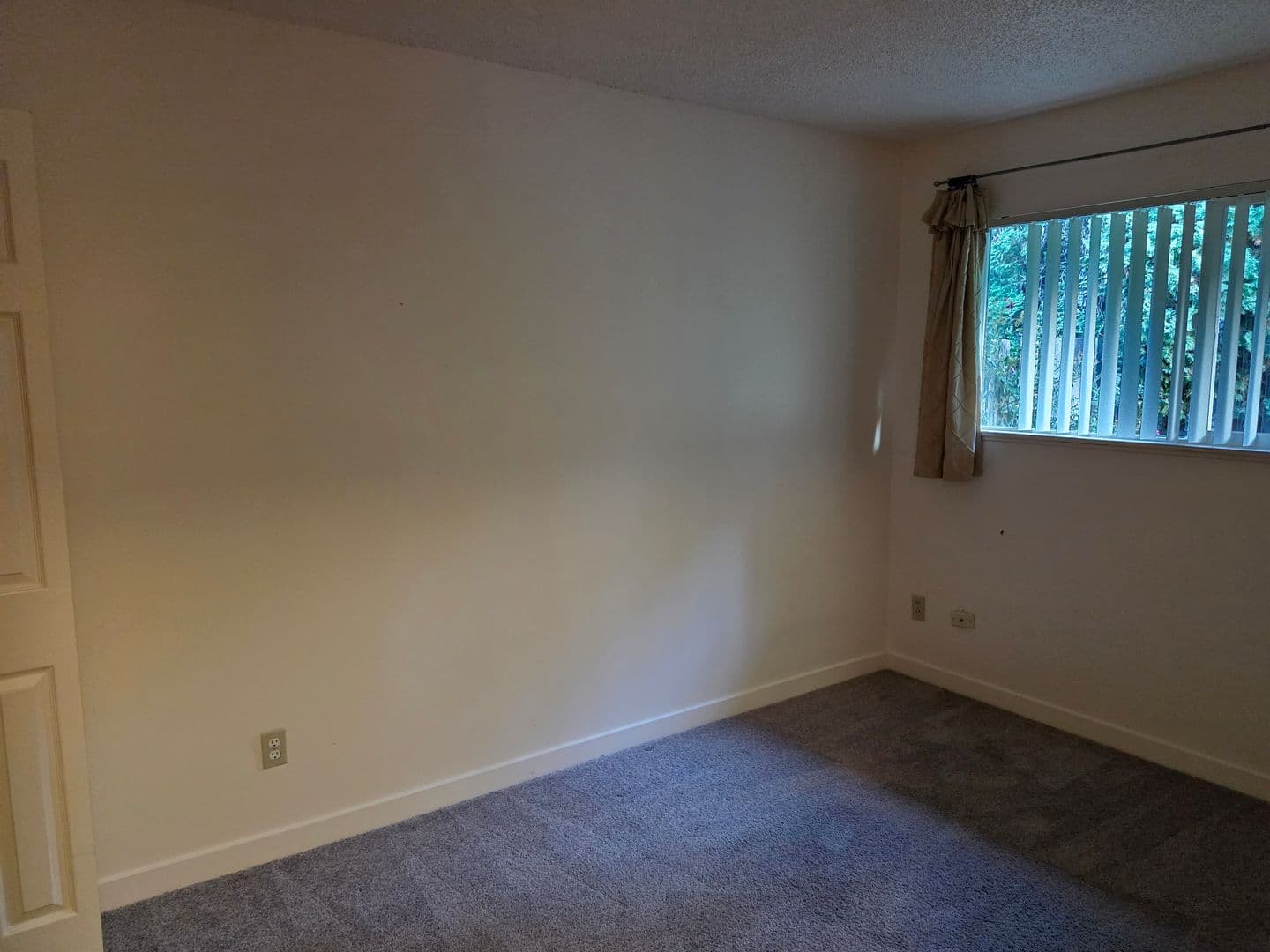 SHERWOOD Apartment: 21985 SW SHERWOOD BLVD