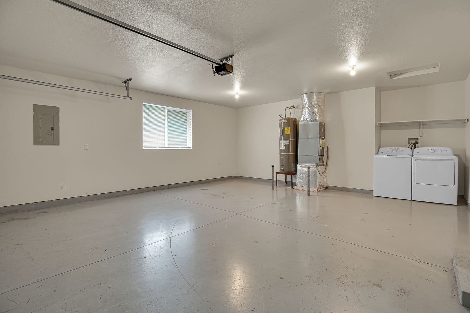 SALEM Townhome: 1194 BARNES ROAD, SE