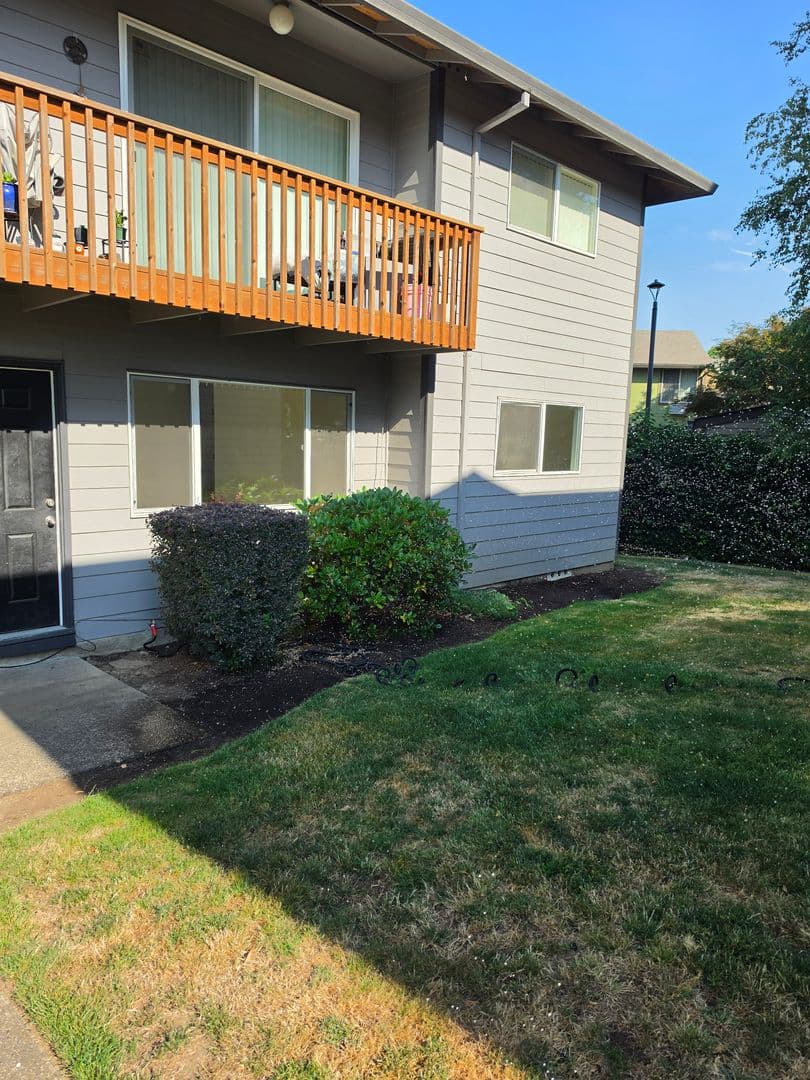 SHERWOOD Apartment: 21985 SW SHERWOOD BLVD