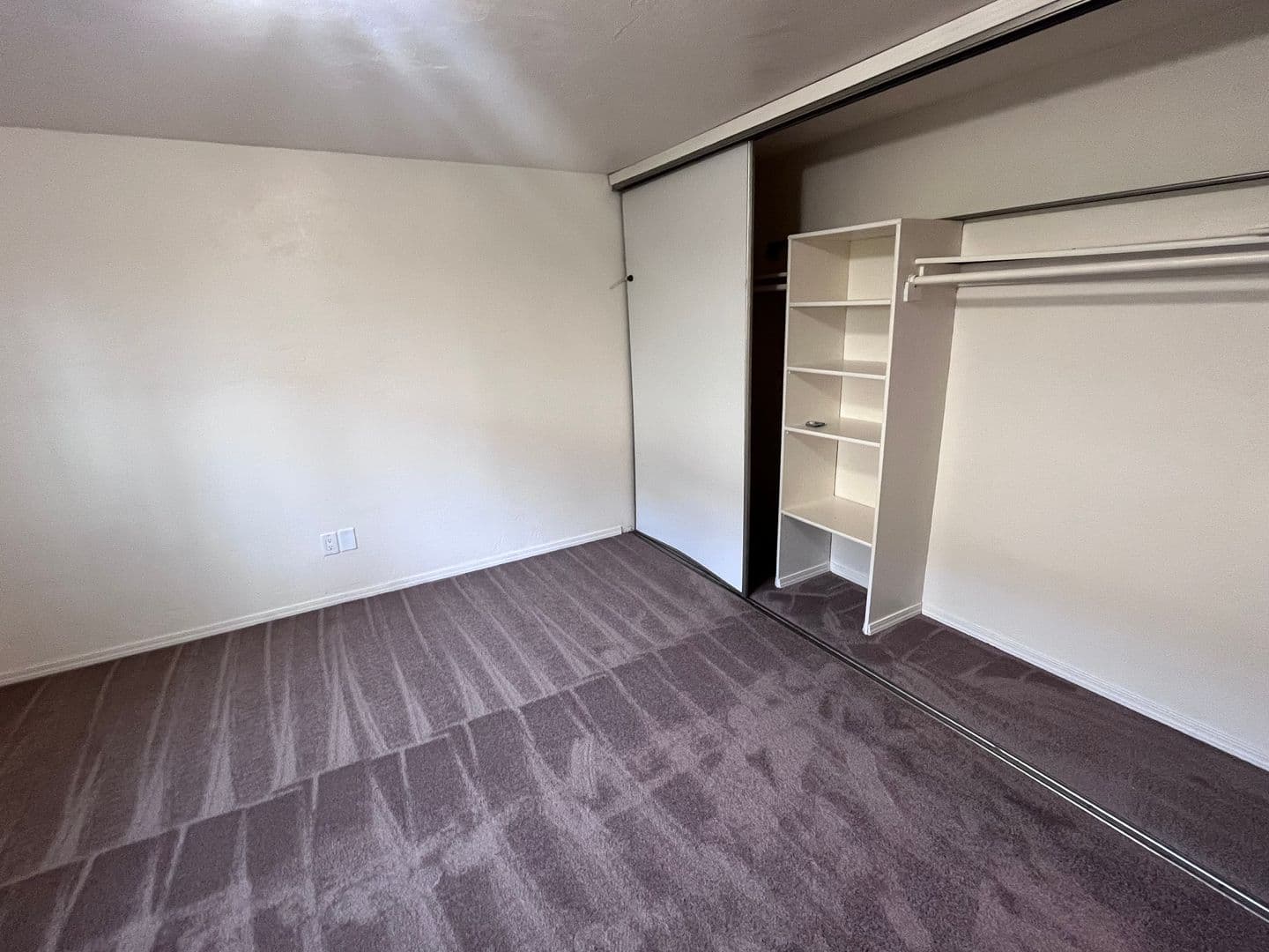 SALEM Apartment: 533 TAYBIN ROAD, NW