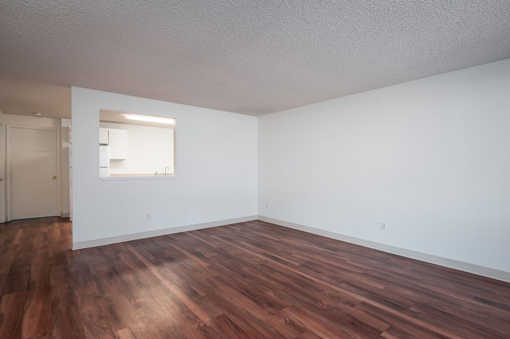 VANCOUVER Apartment: 10300 AND 10316 NE STUTZ ROAD