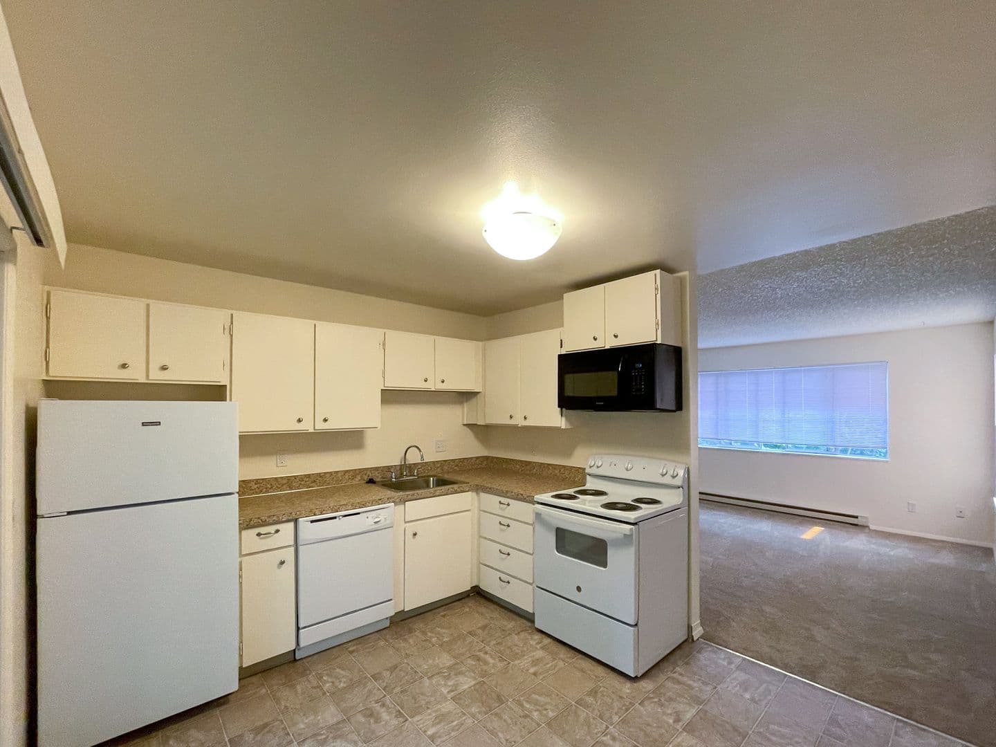 PORTLAND Apartment: 10800 SW BARBUR BLVD