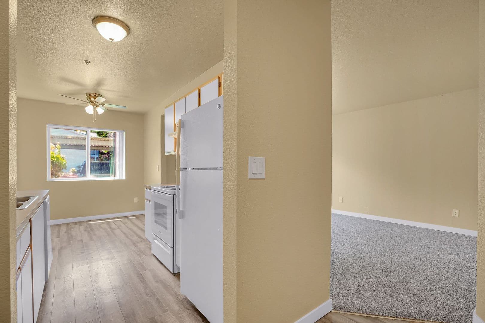 SALEM Apartment: 1194 BARNES ROAD, SE