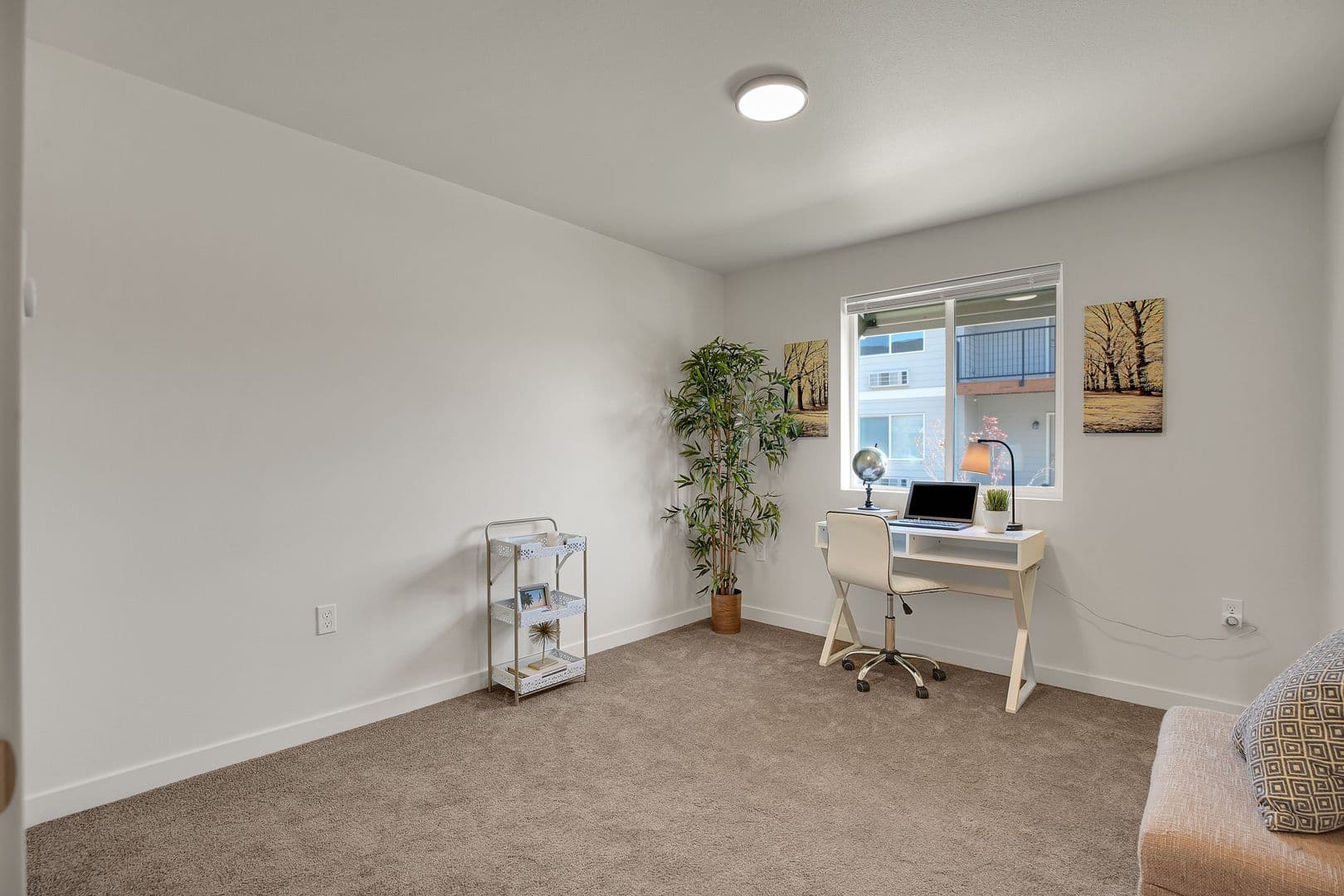 SPRINGFIELD Apartment: 4800 B STREET