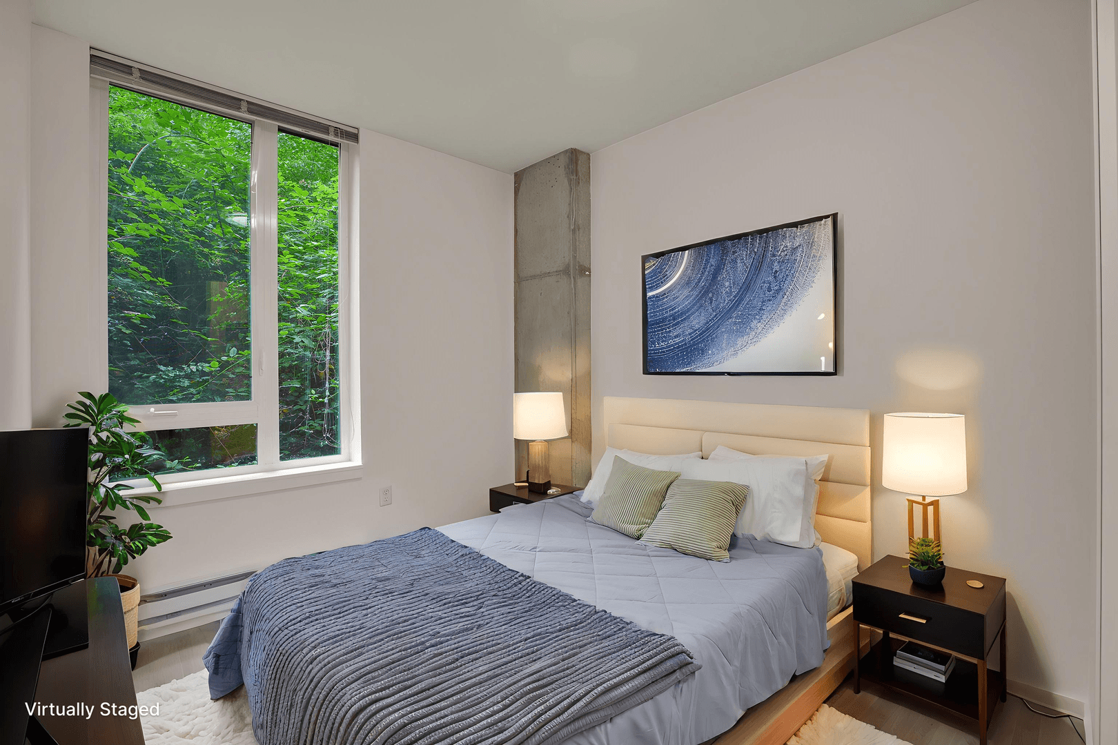 PORTLAND Apartment: 3155 S. MOODY AVE