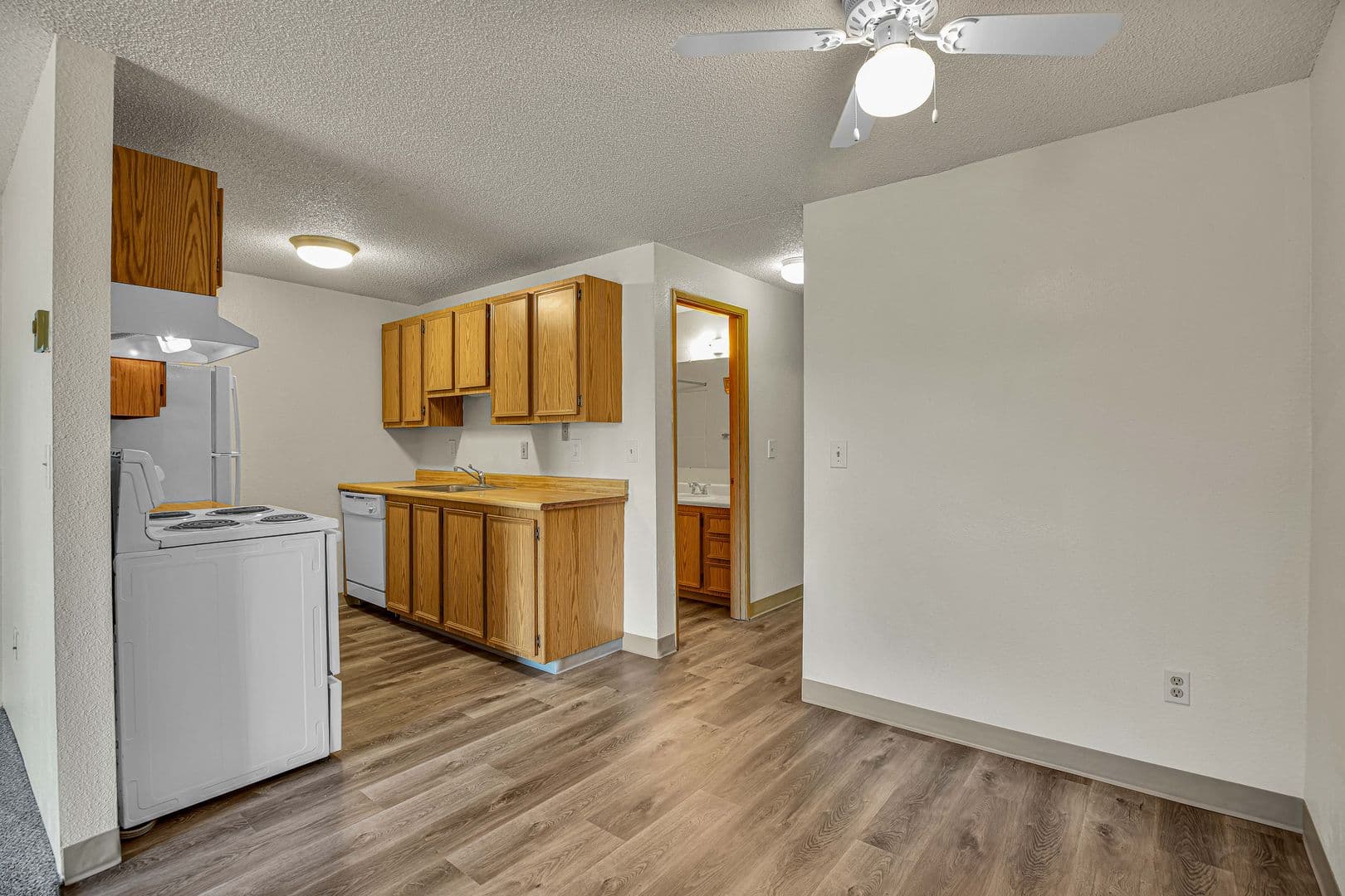 CORNELIUS Apartment: 267 N. 10TH