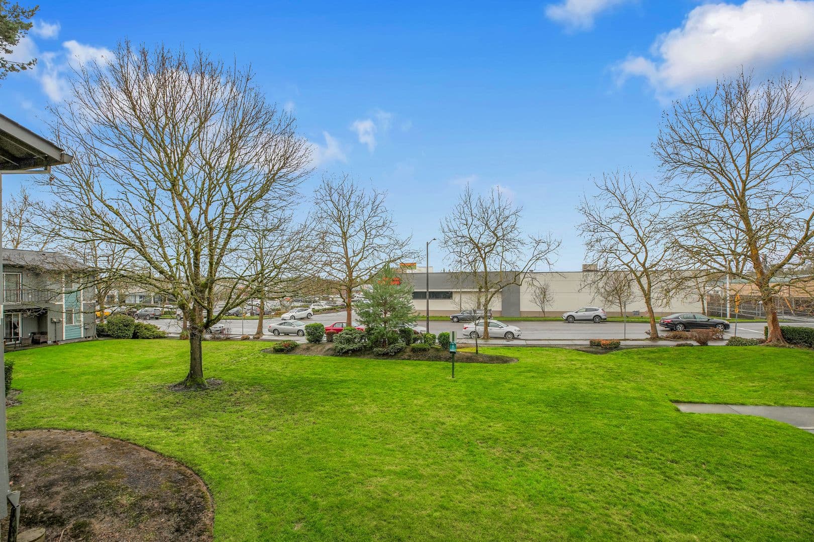 BEAVERTON Apartment: 3660 SW 117TH AVE
