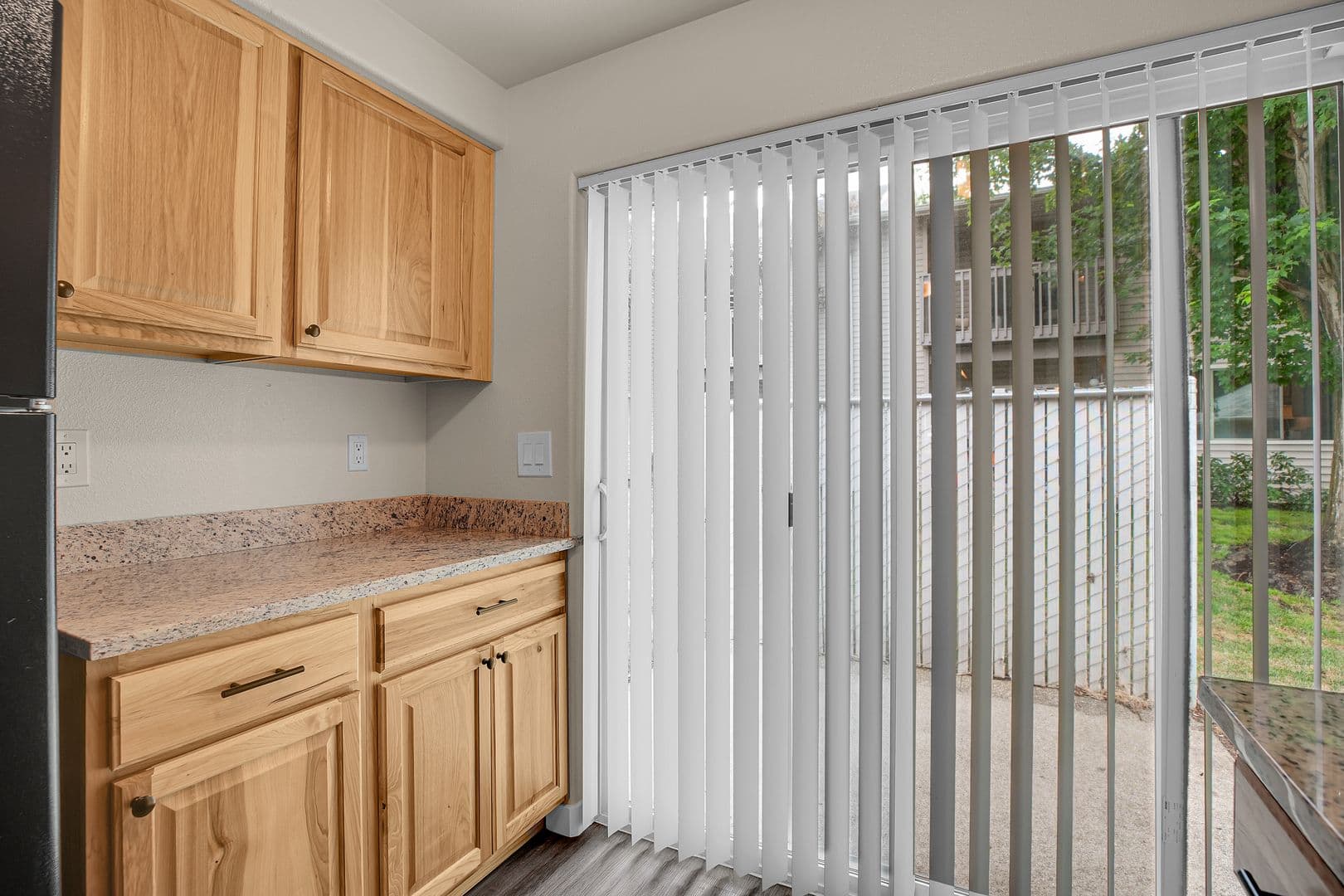 SALEM Townhome: 1194 BARNES ROAD, SE